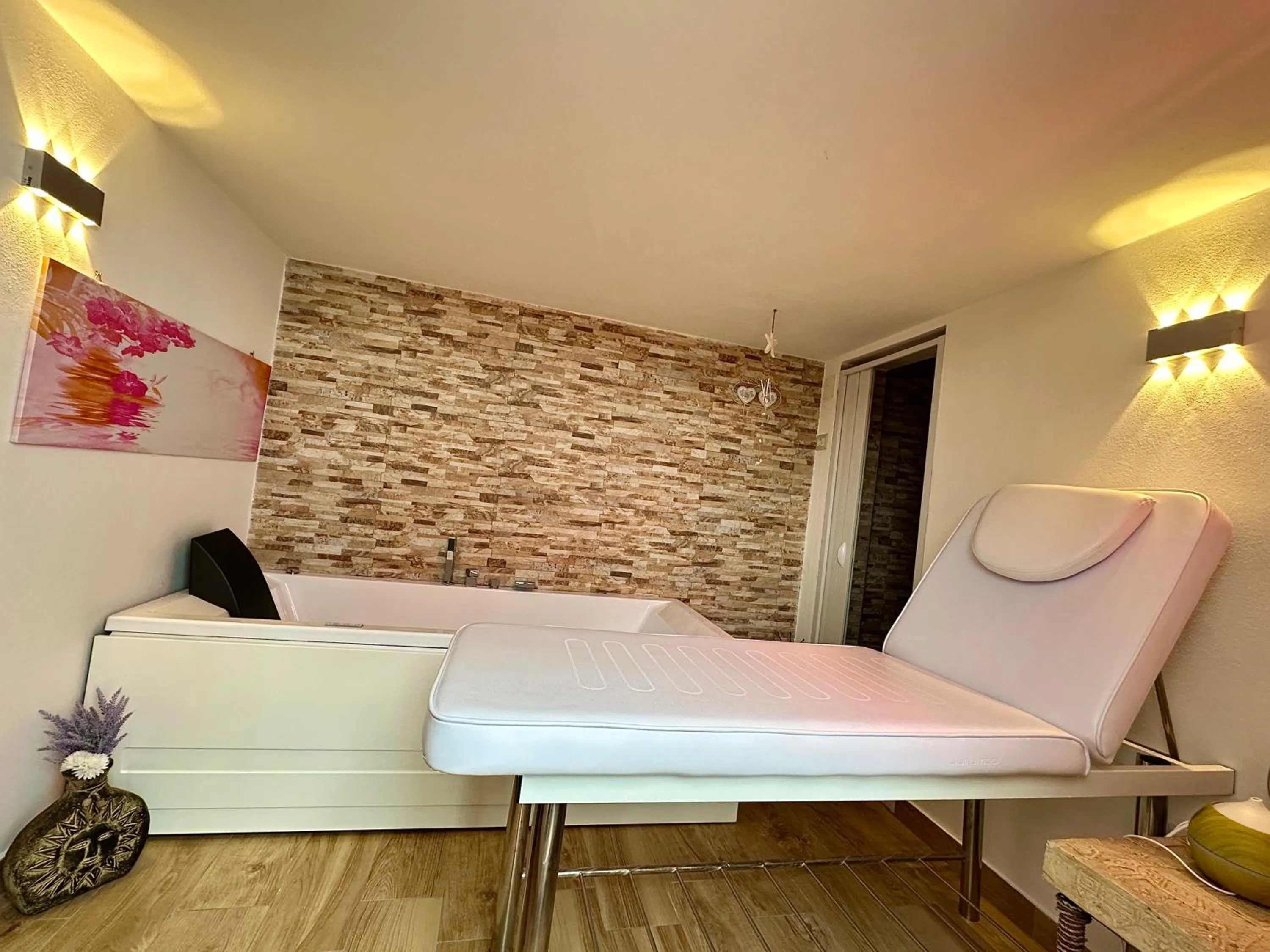 Shower in B&B Verzavò