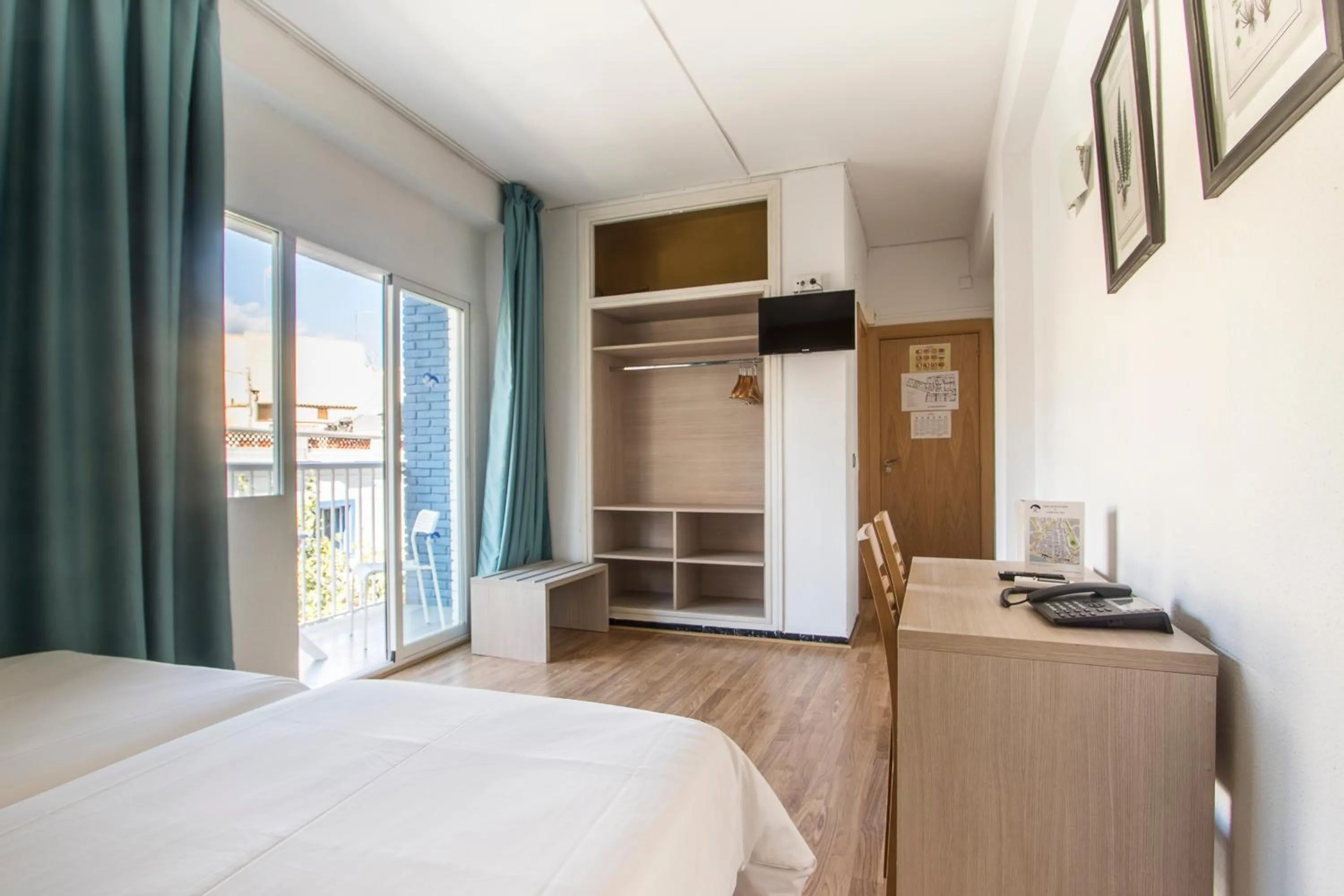 Photo of the whole room, Bed in Hotel Benidorm City Olympia