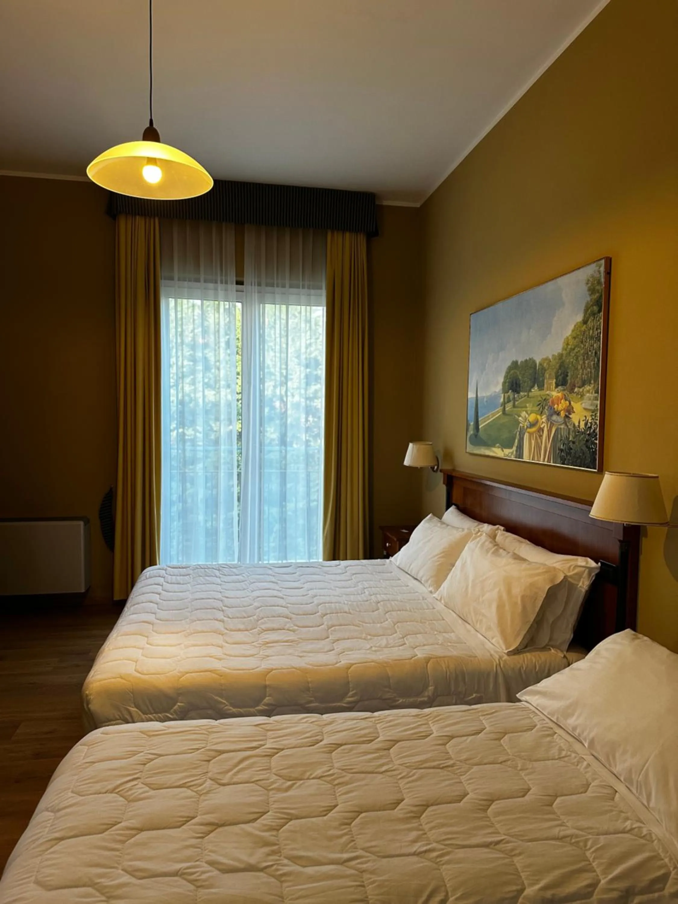 Bed in Hotel De La Ville