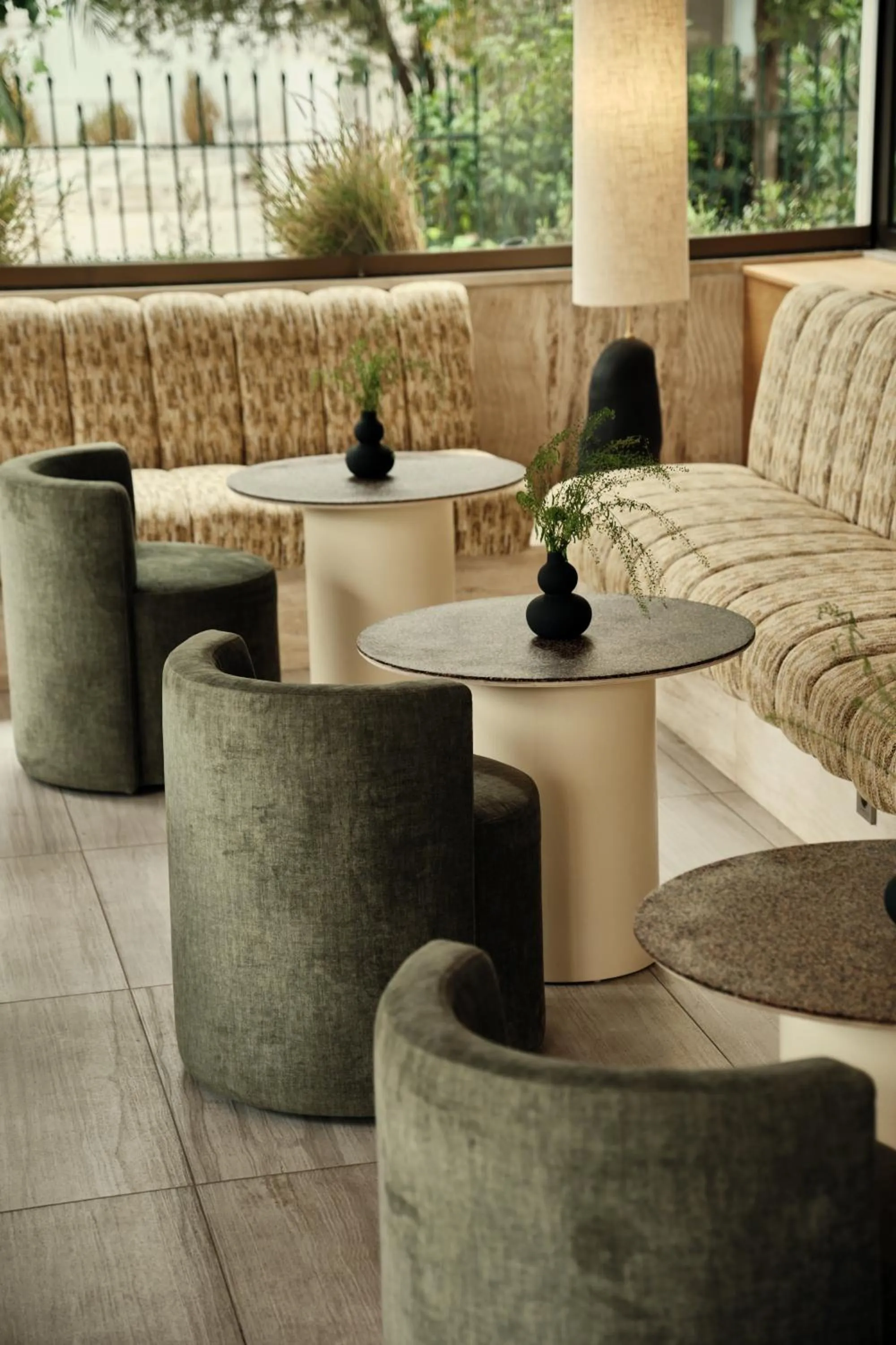 Restaurant/places to eat in Golden Sun Hotel