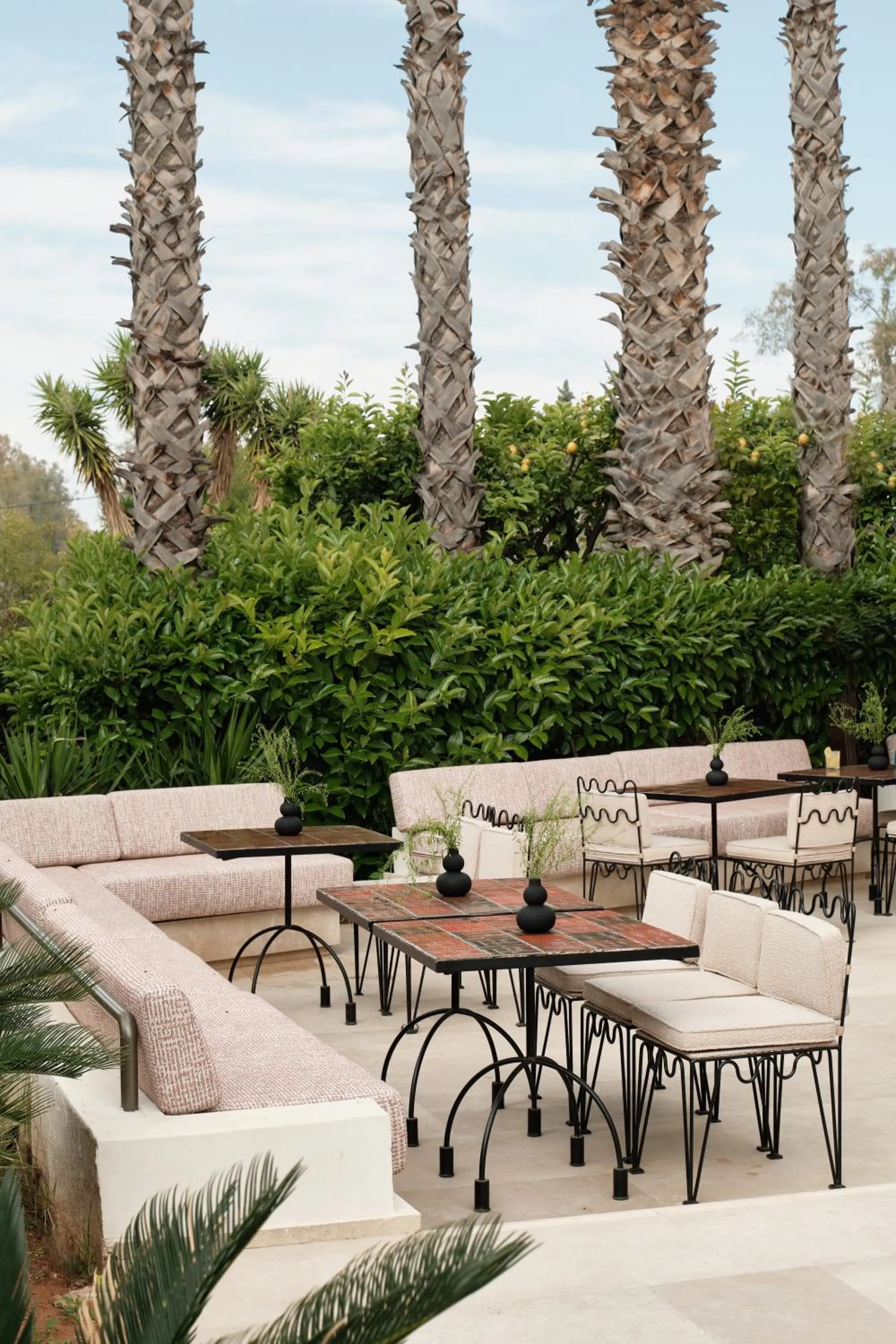 Restaurant/places to eat in Golden Sun Hotel