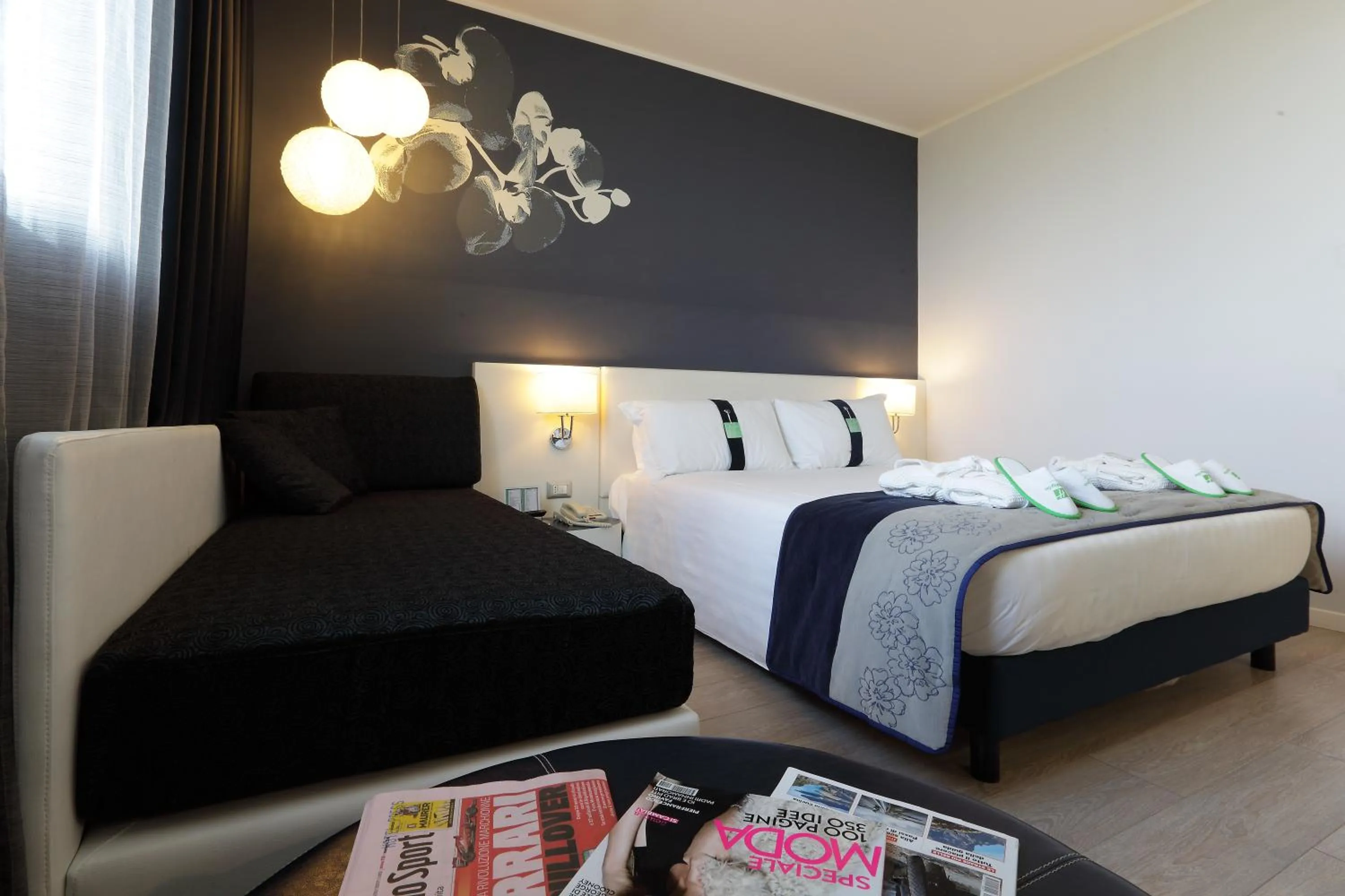 Bedroom, Bed in Holiday Inn Milan Nord Zara by IHG