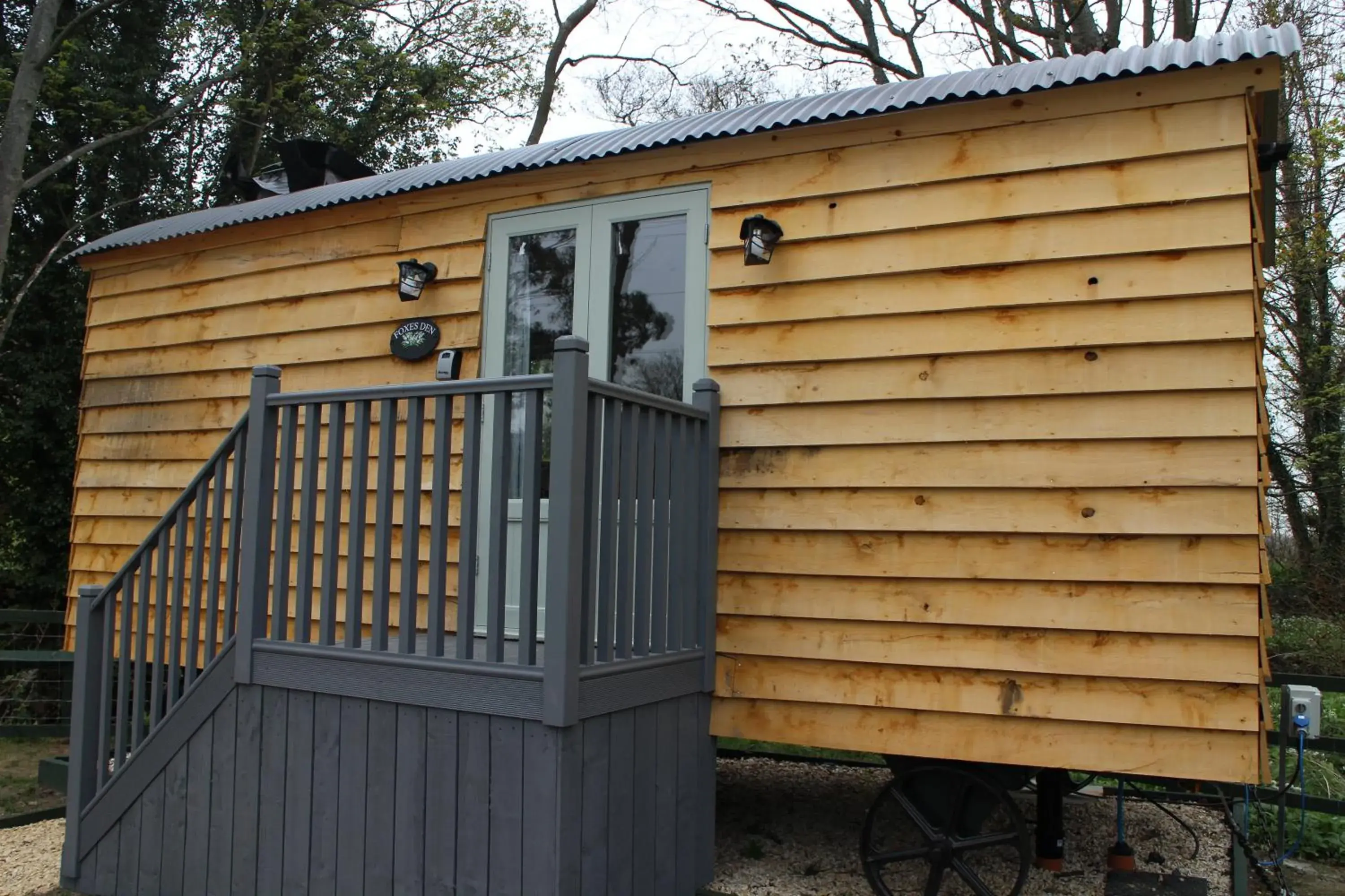 Shepherds Hut in The Apple Inn Shepherds Hut in The Apple Inn