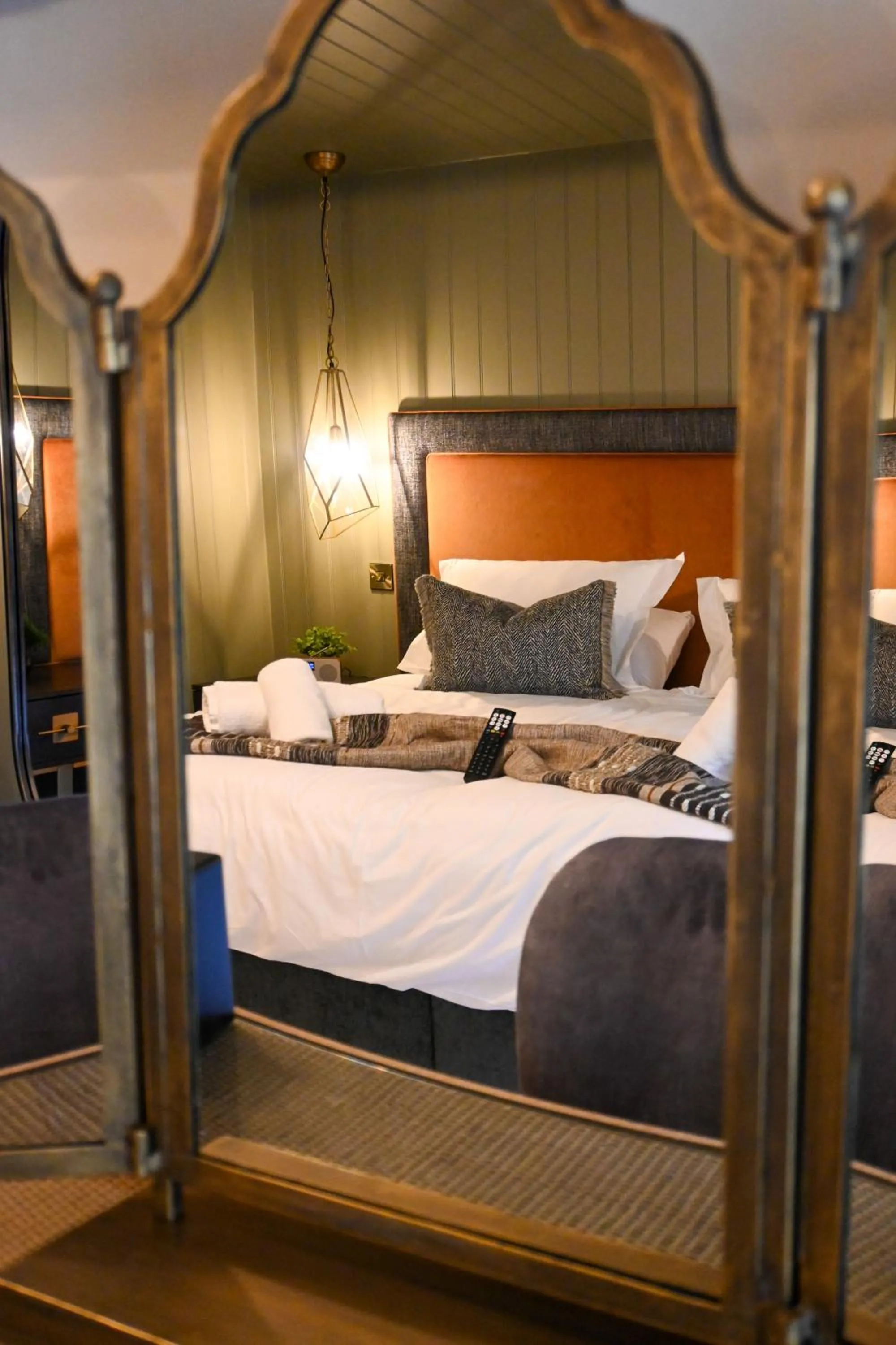 Bed in The Apple Inn