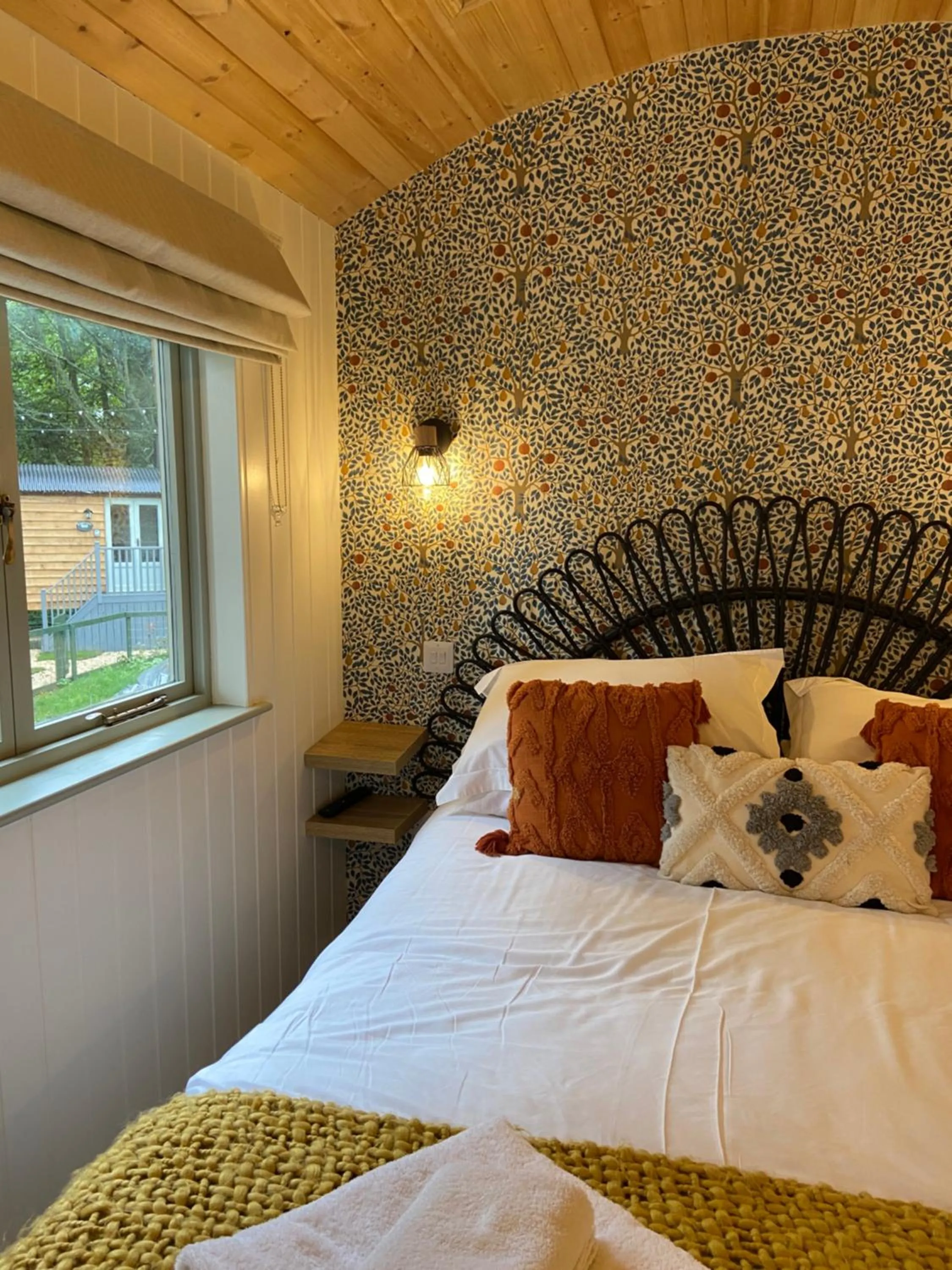 Bed in The Apple Inn