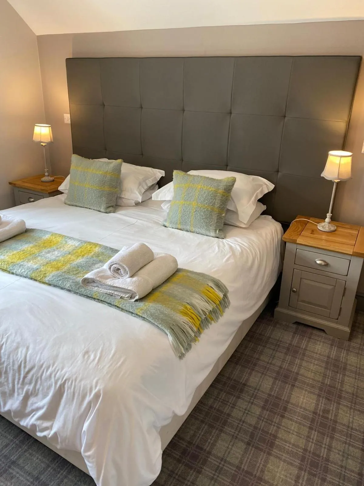 Bed in The Apple Inn