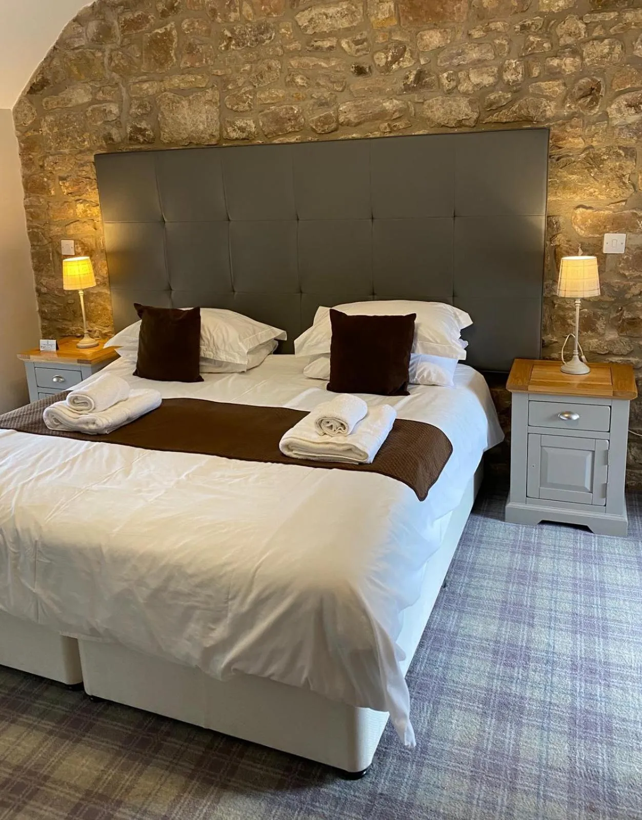 Bed in The Apple Inn