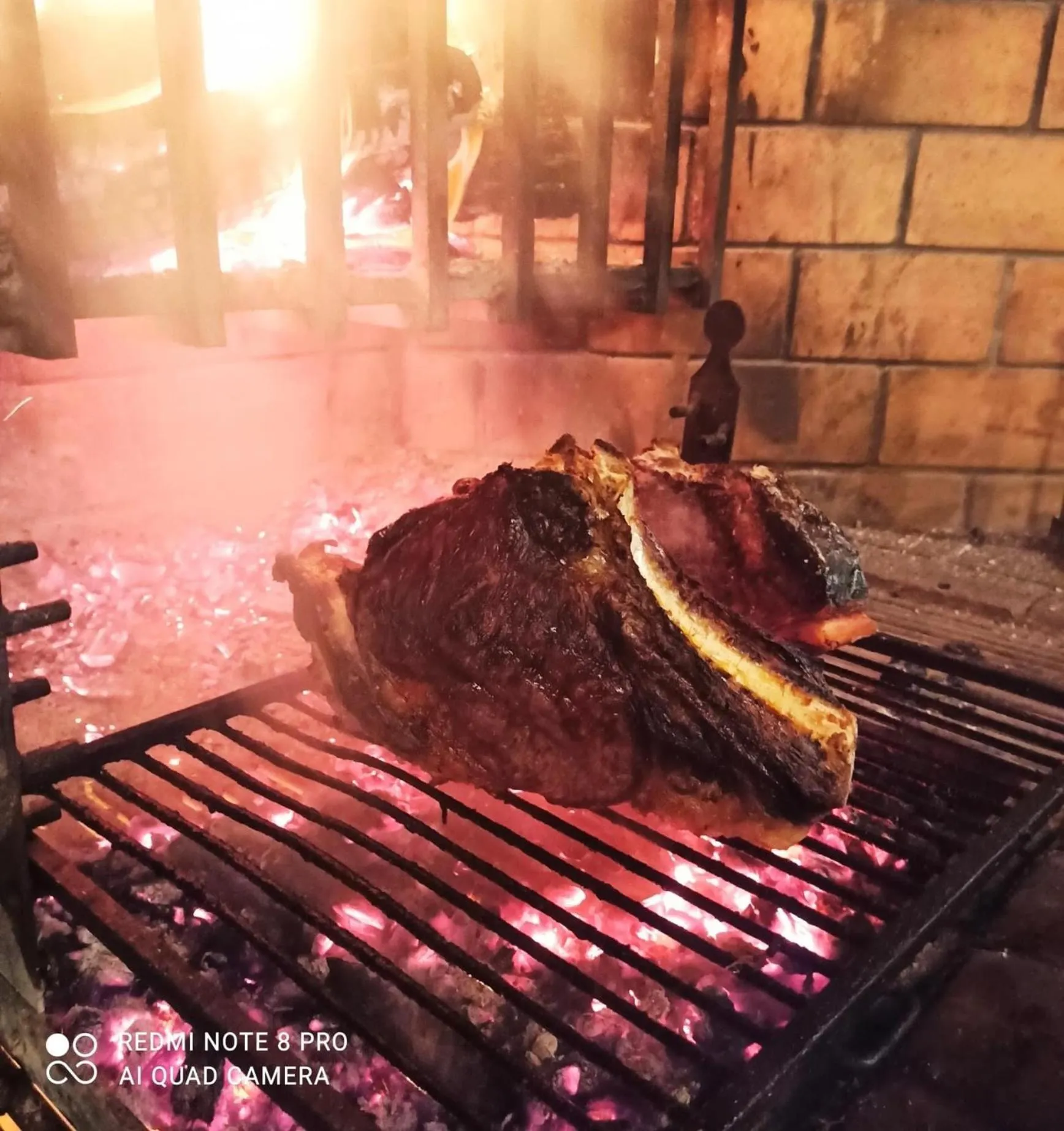 Restaurant/places to eat in Hotel Restaurant La Dame du Lac