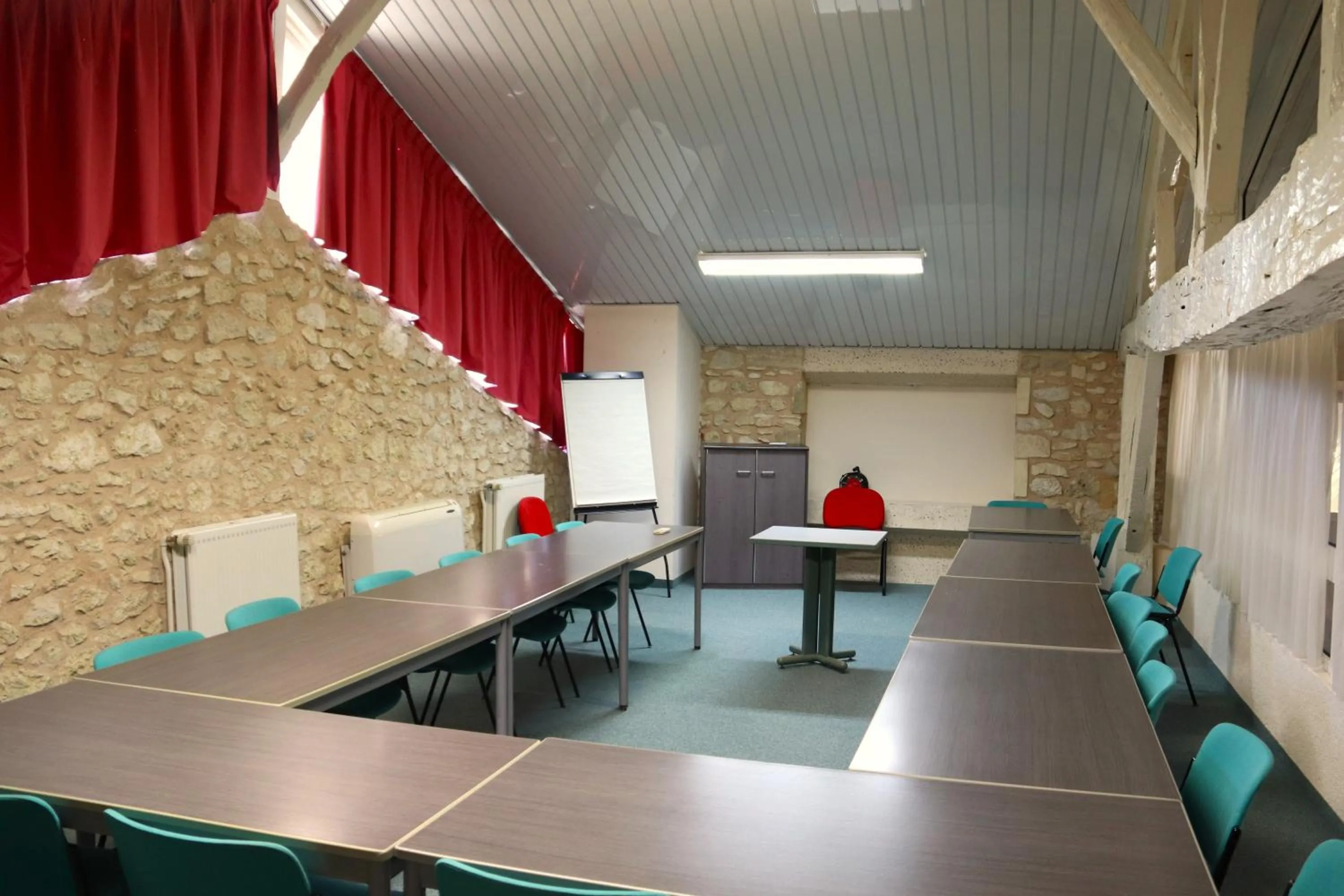 Meeting/conference room in Hotel Restaurant La Dame du Lac