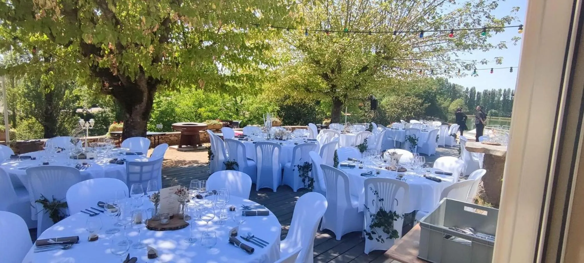 wedding in Hotel Restaurant La Dame du Lac