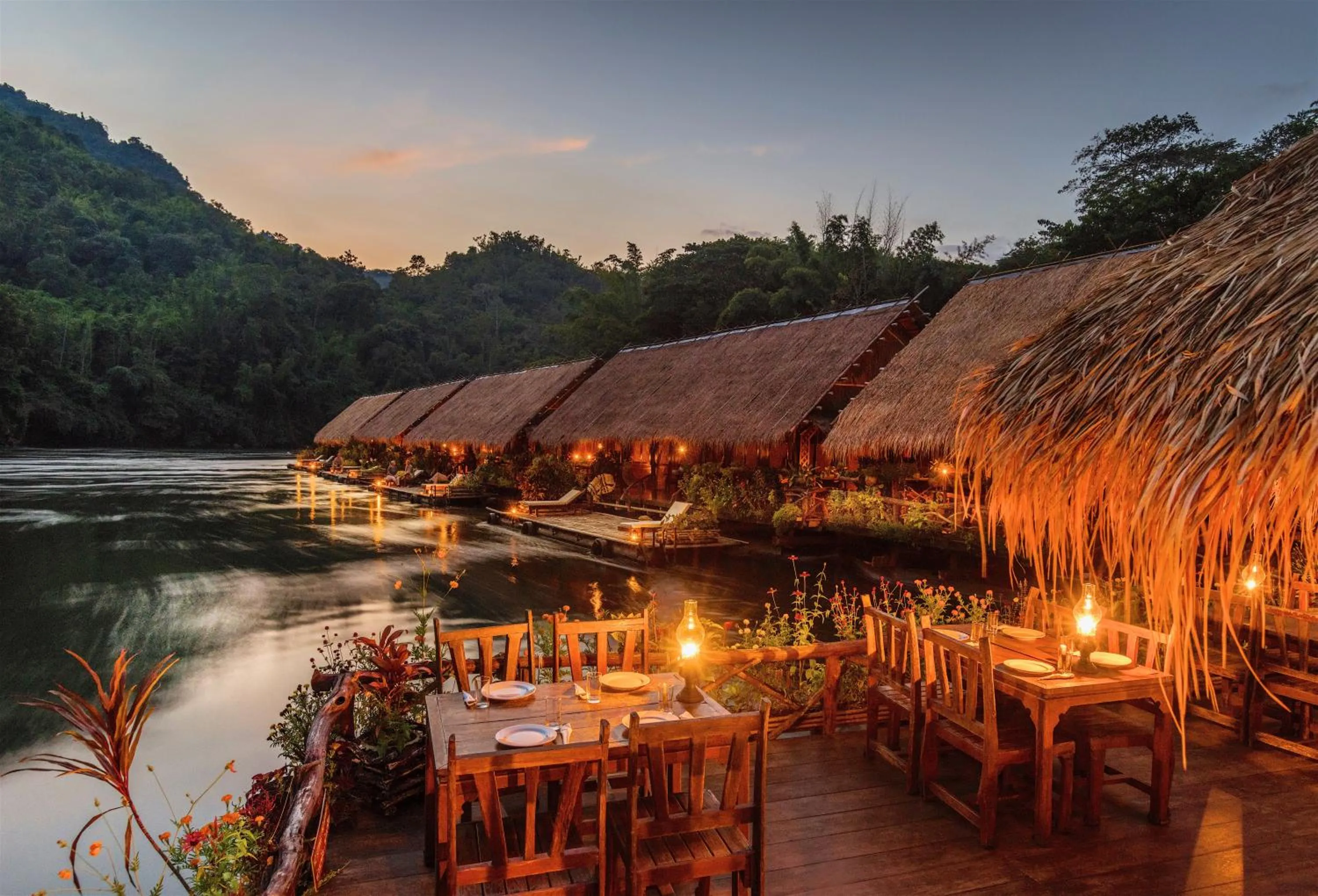 Restaurant/places to eat in River Kwai Jungle Rafts
