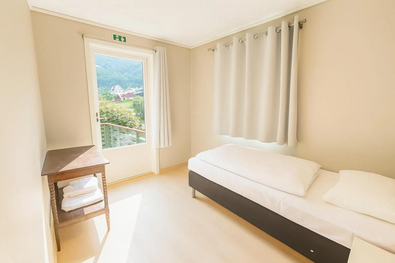 Bed in Byrkjedalstunet Hotell