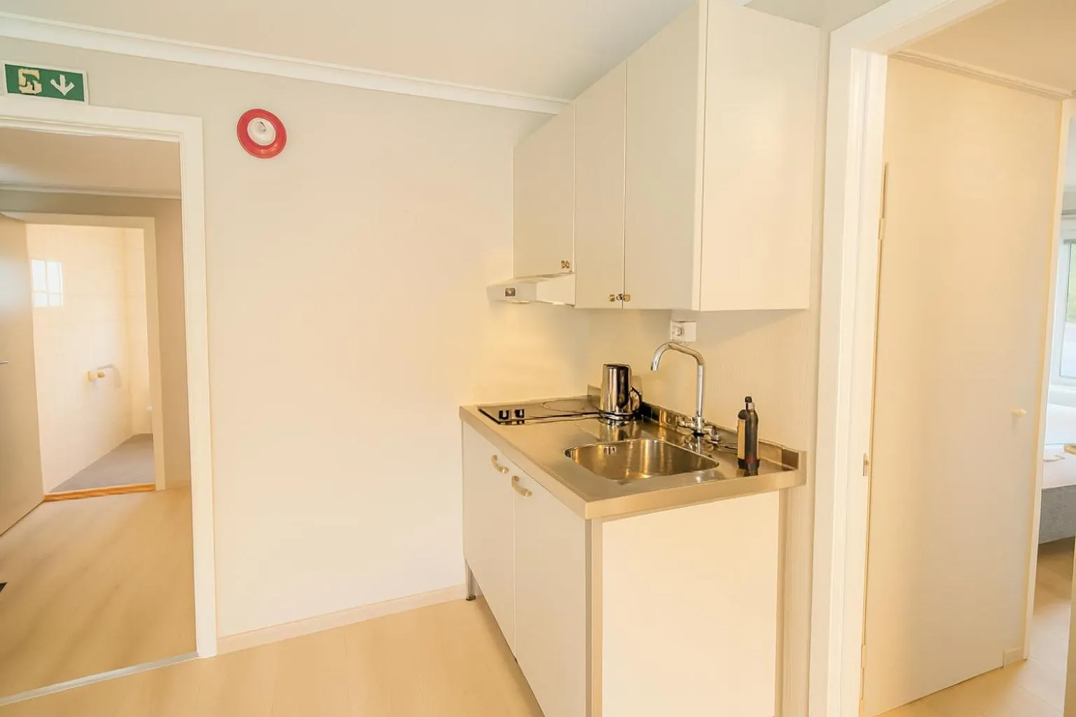 Kitchen or kitchenette in Byrkjedalstunet Hotell