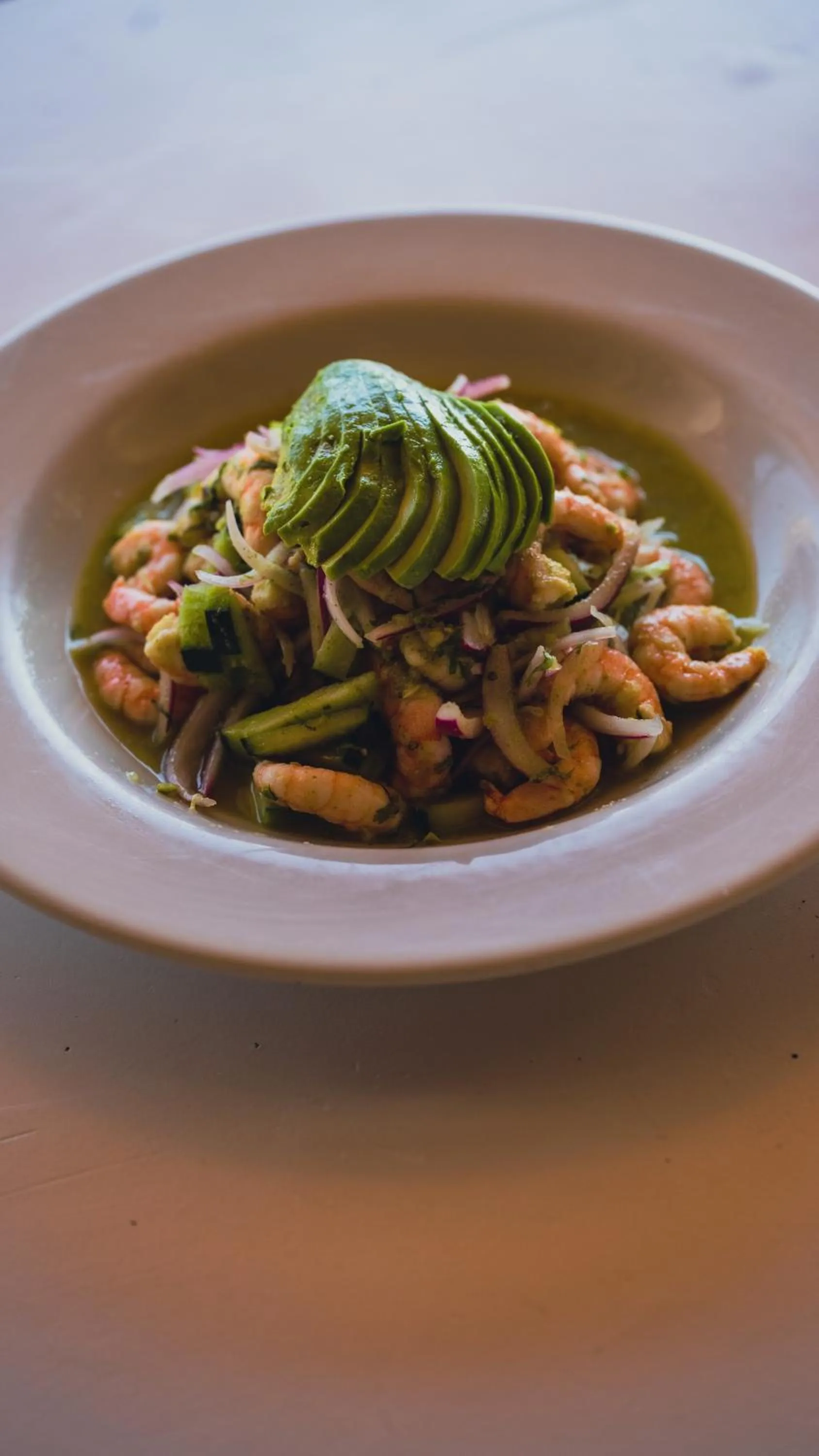 Restaurant/places to eat in Hotel Cayman Suites