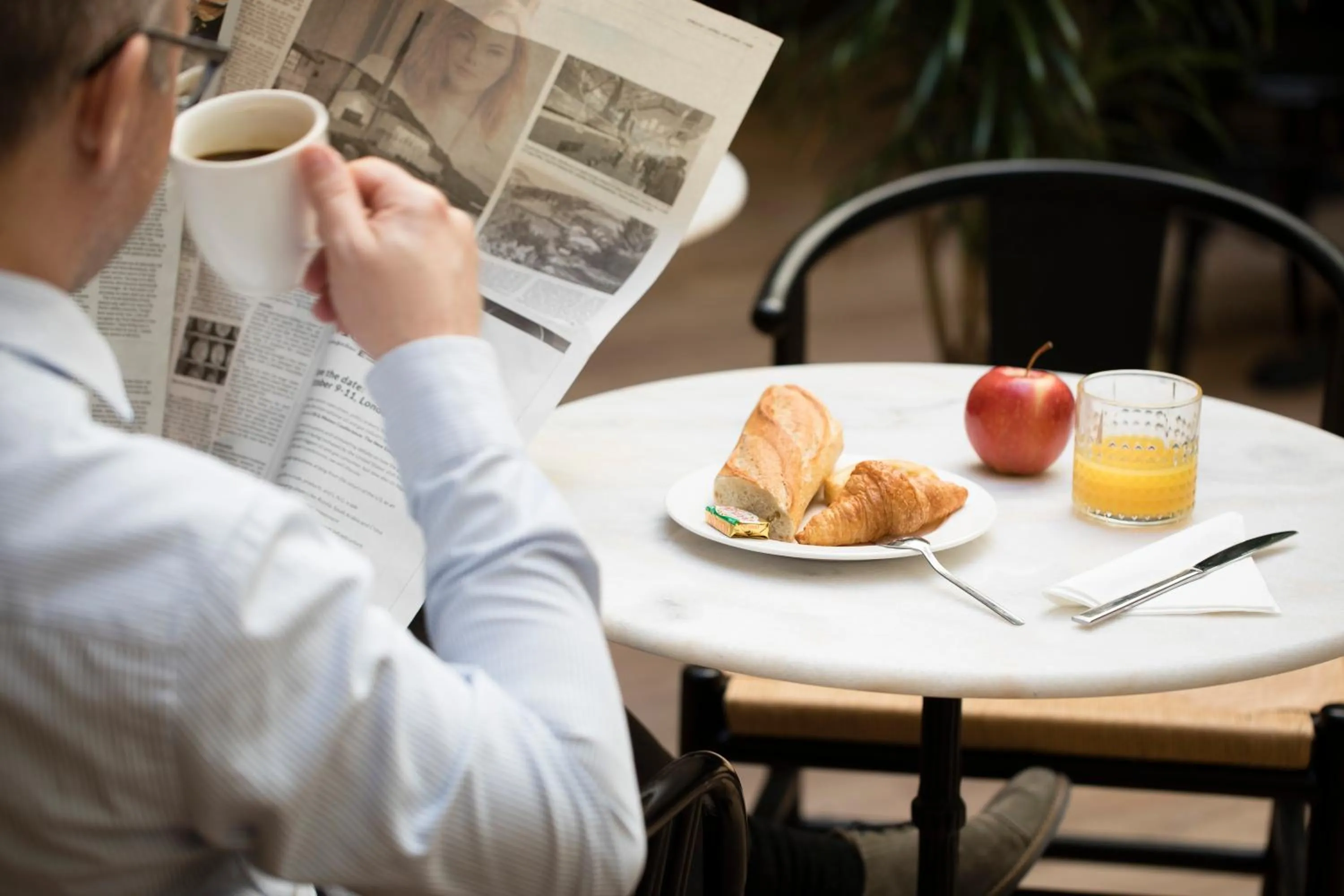 Breakfast in Hôtel Paris La Fayette