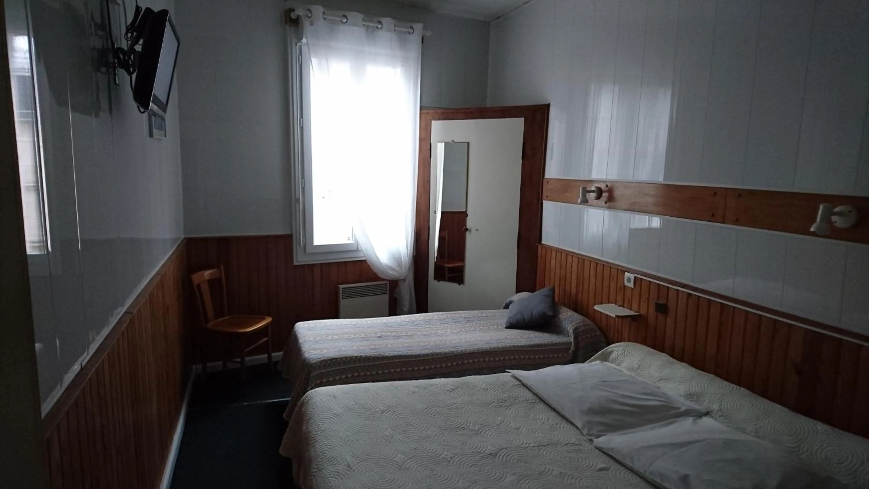 Photo of the whole room in Chalet Saint Louis