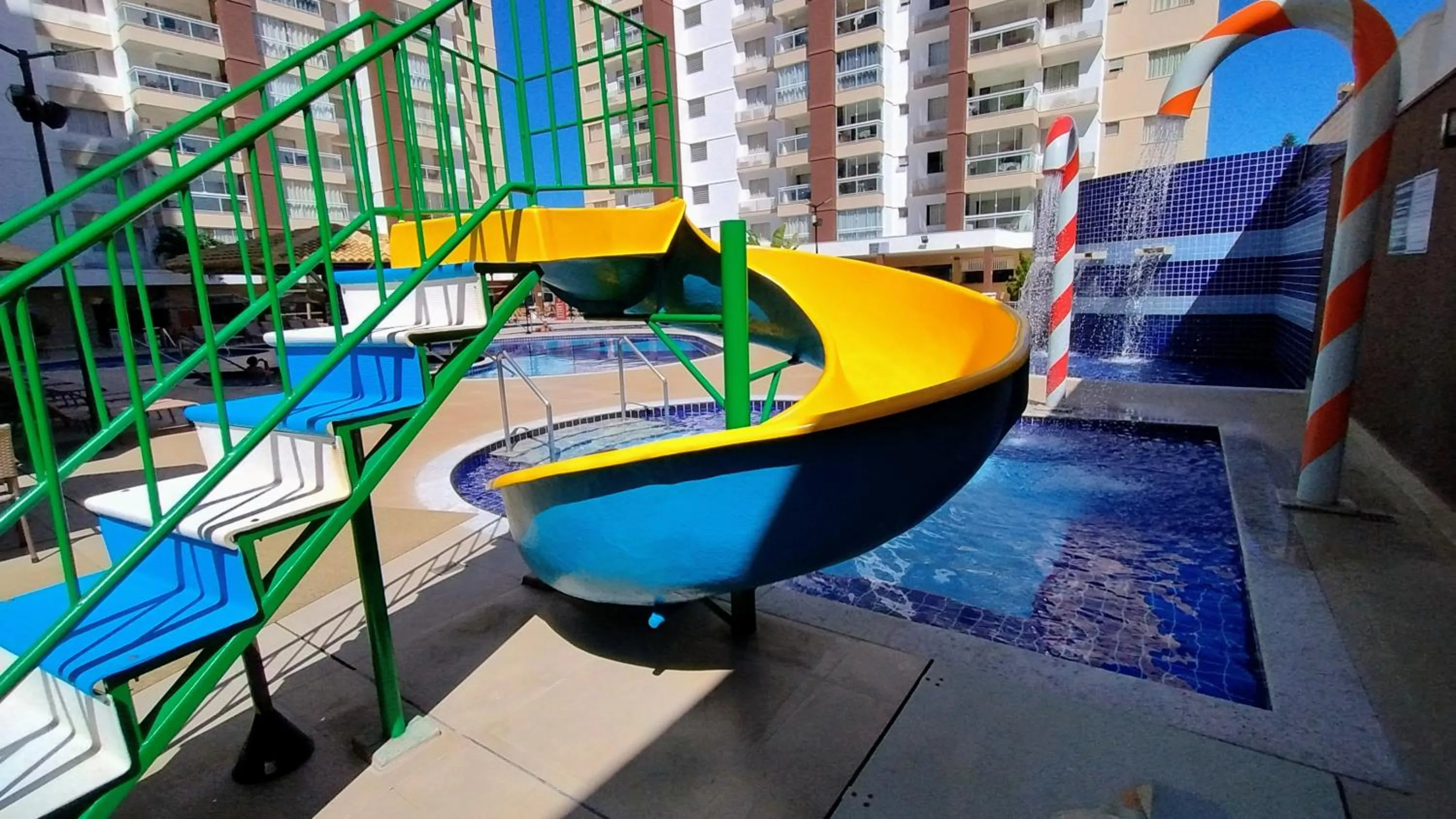 Swimming pool in Casa da Madeira Caldas Novas - ACHEI FERIAS - Com Roupa de Cama