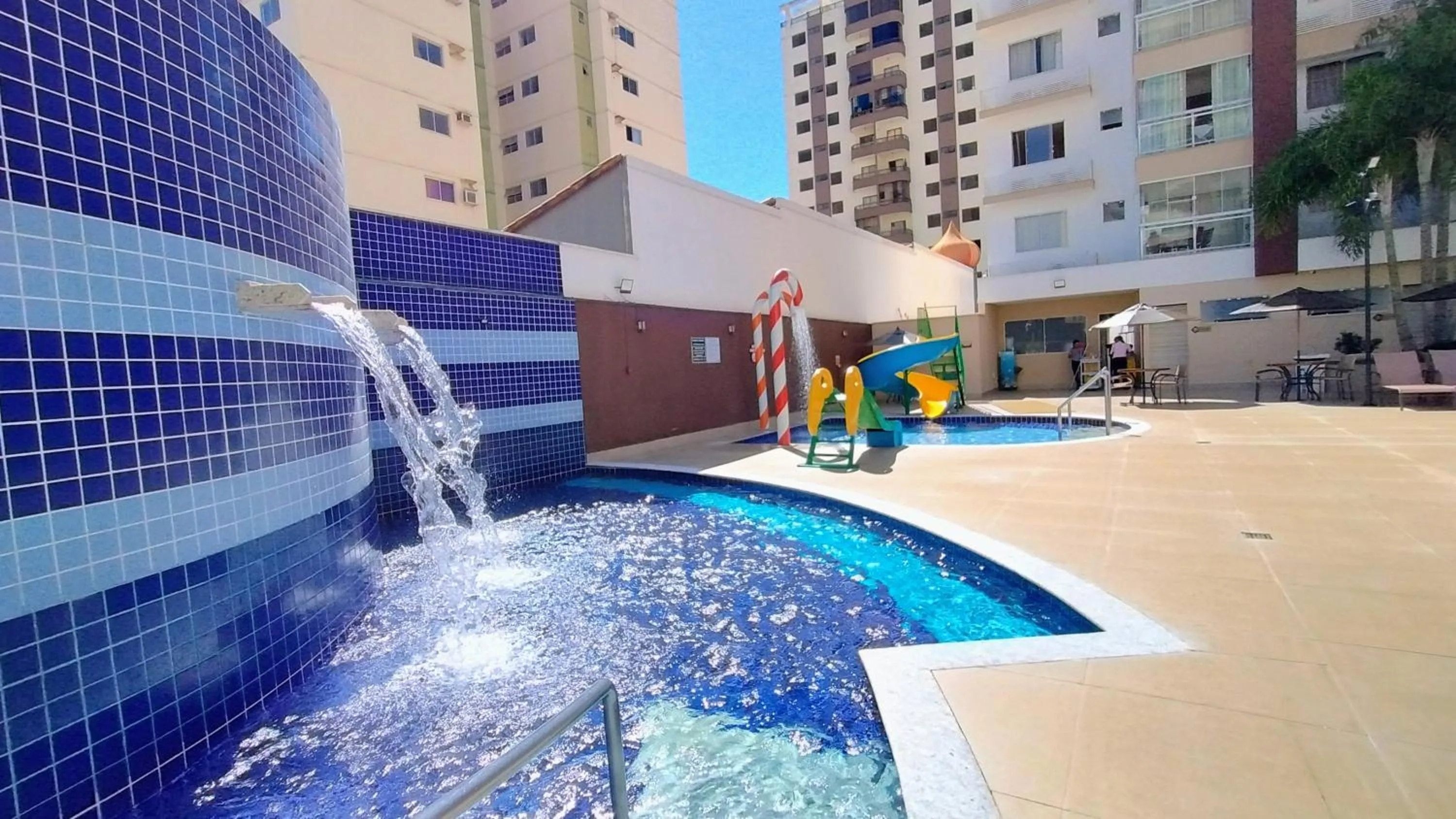 Swimming pool in Casa da Madeira Caldas Novas - ACHEI FERIAS - Com Roupa de Cama