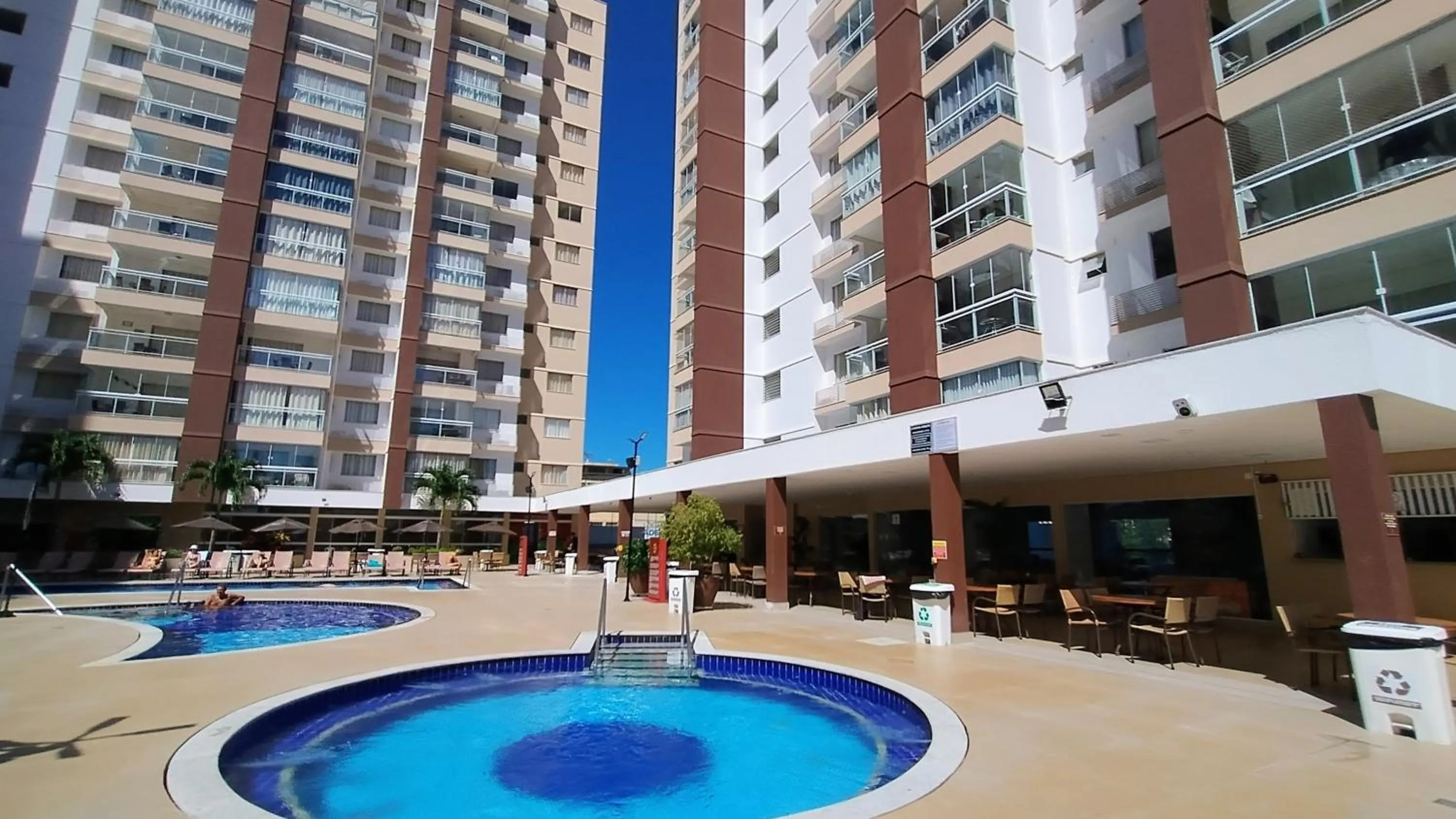 Swimming pool in Casa da Madeira Caldas Novas - ACHEI FERIAS - Com Roupa de Cama