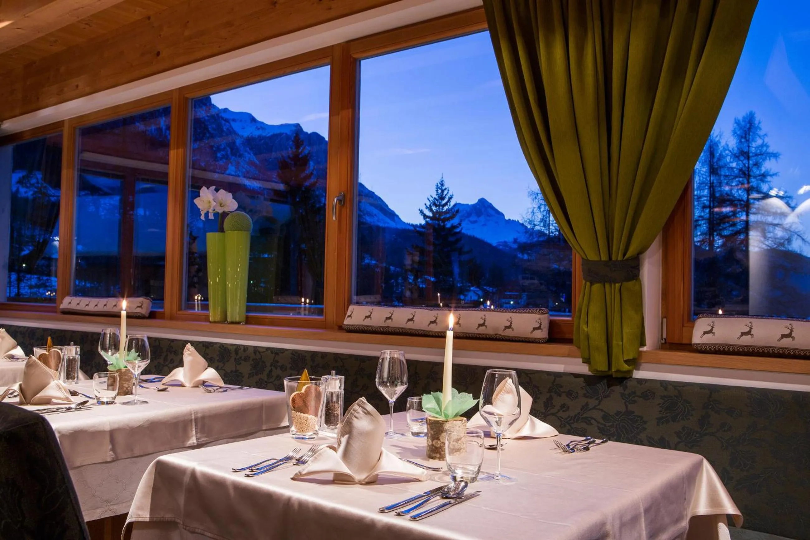 Restaurant/places to eat in Hotel Rezia