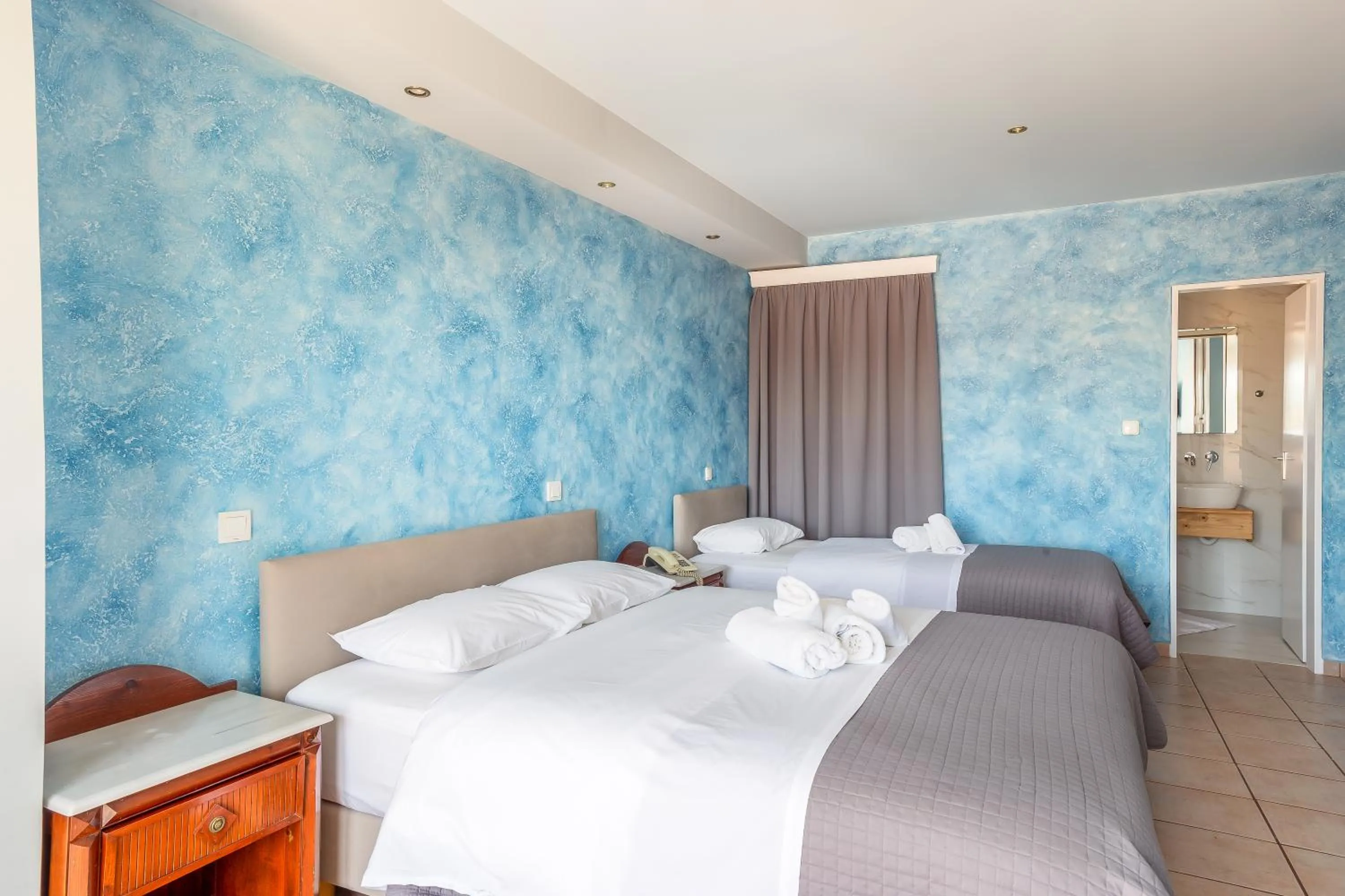 Bedroom, Bed in Hotel Byron