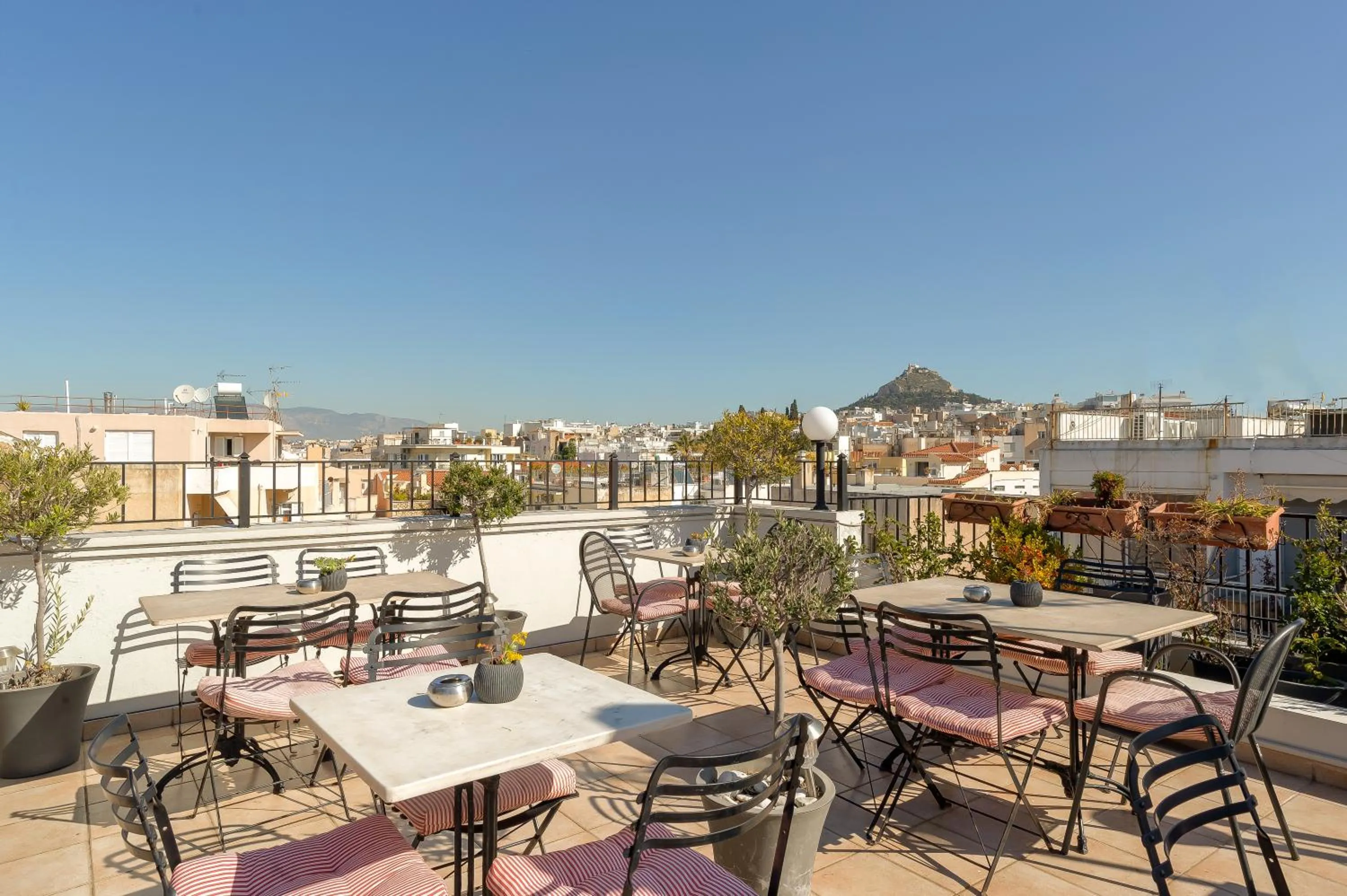 City view in Hotel Byron