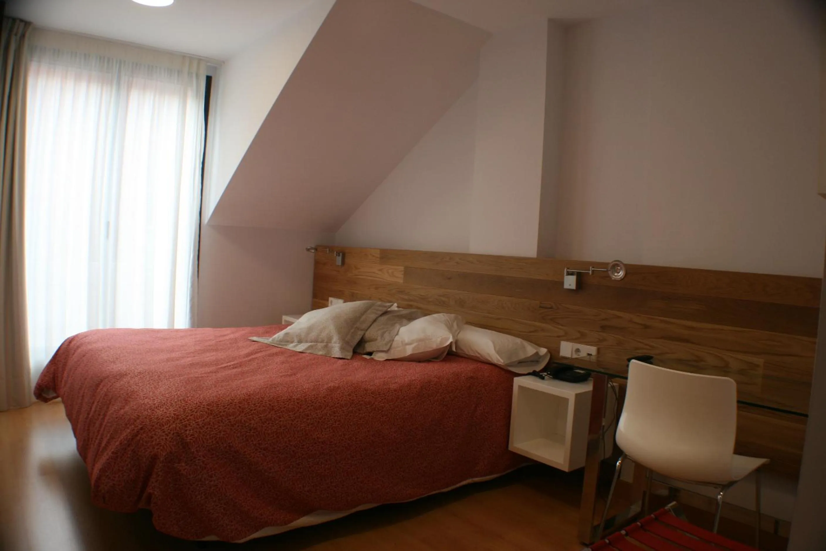 Photo of the whole room, Bed in Hotel Picos De Europa