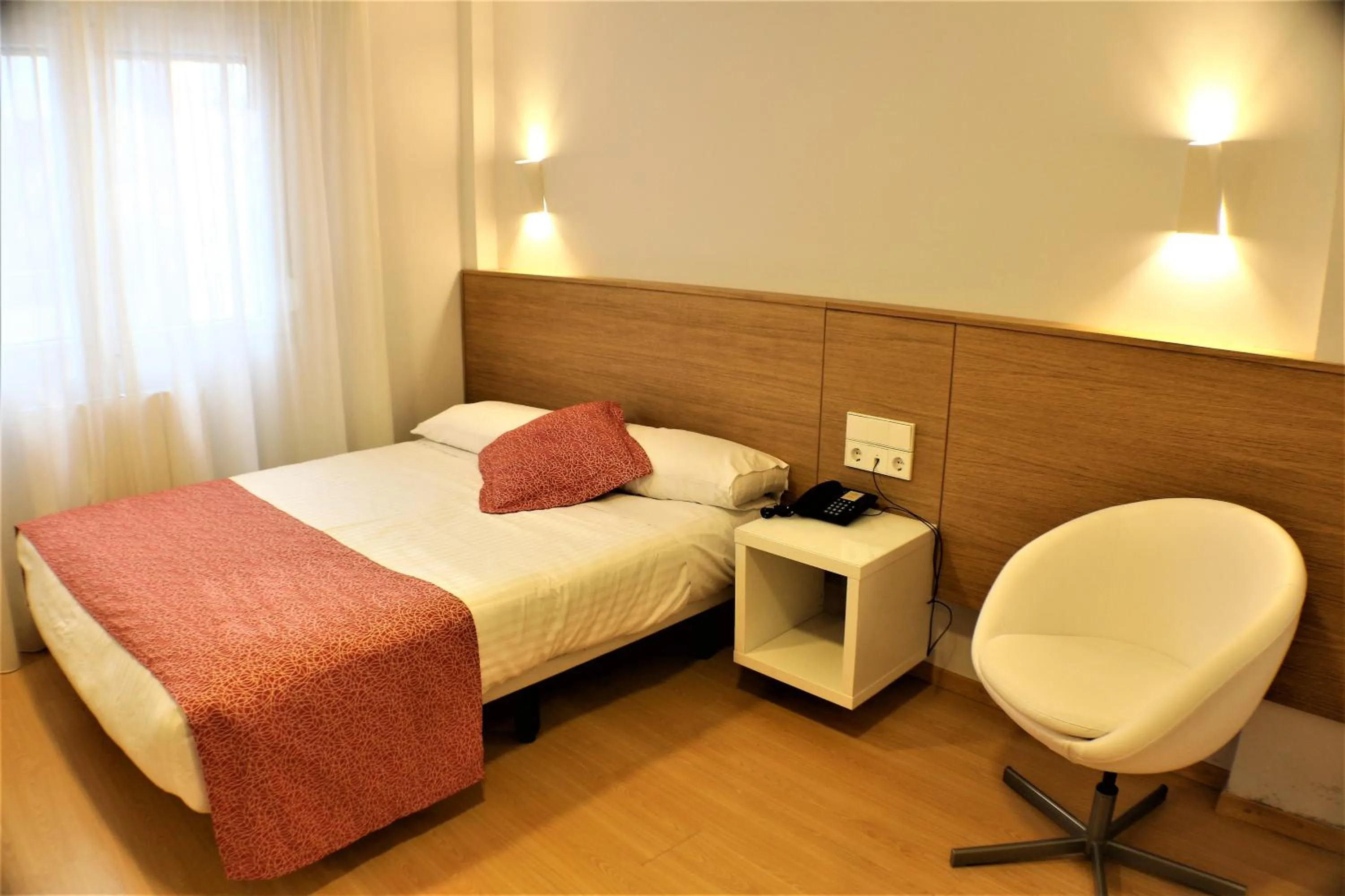 Photo of the whole room, Bed in Hotel Picos De Europa