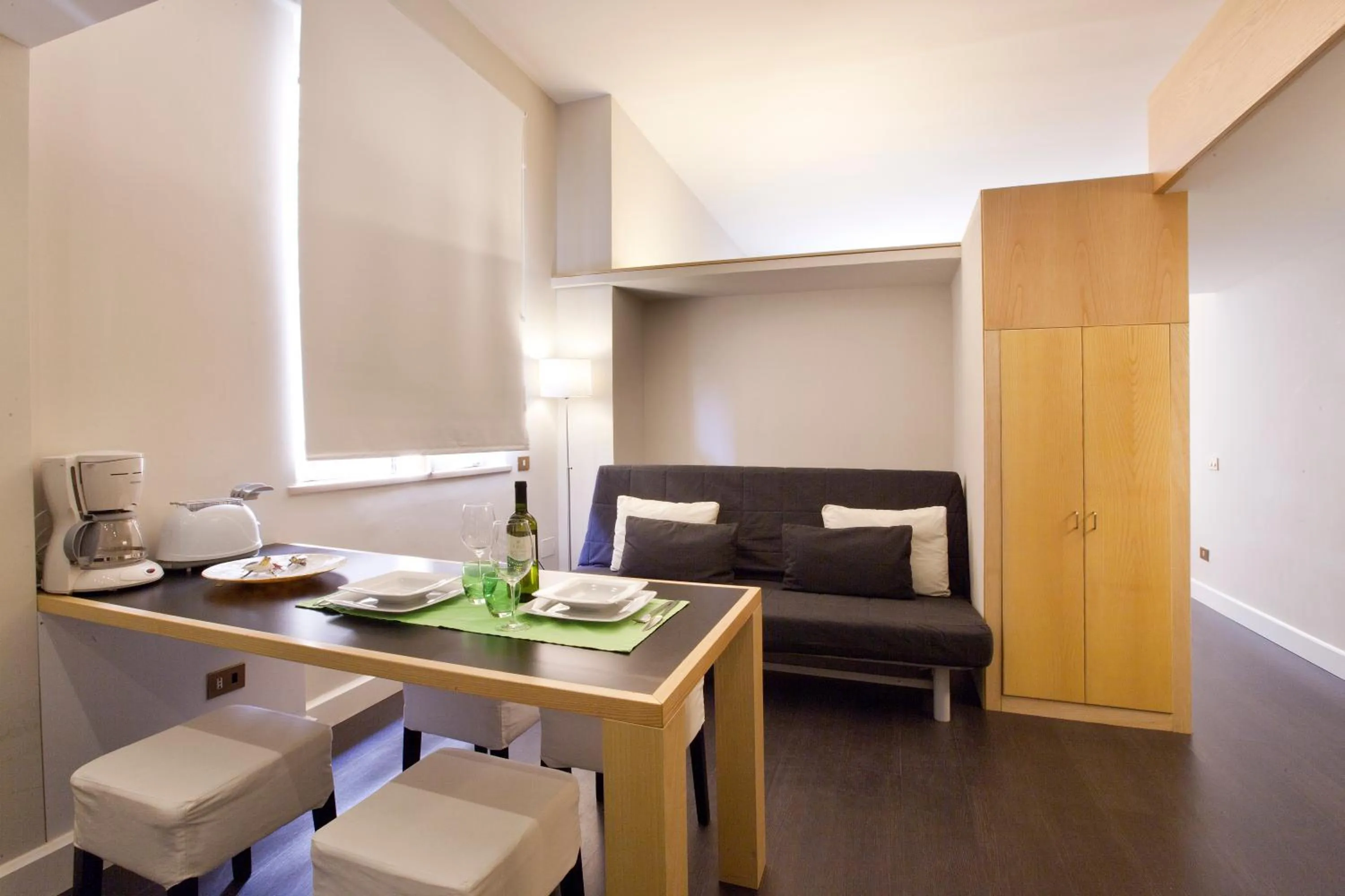 Living room in Sorrento Apartments