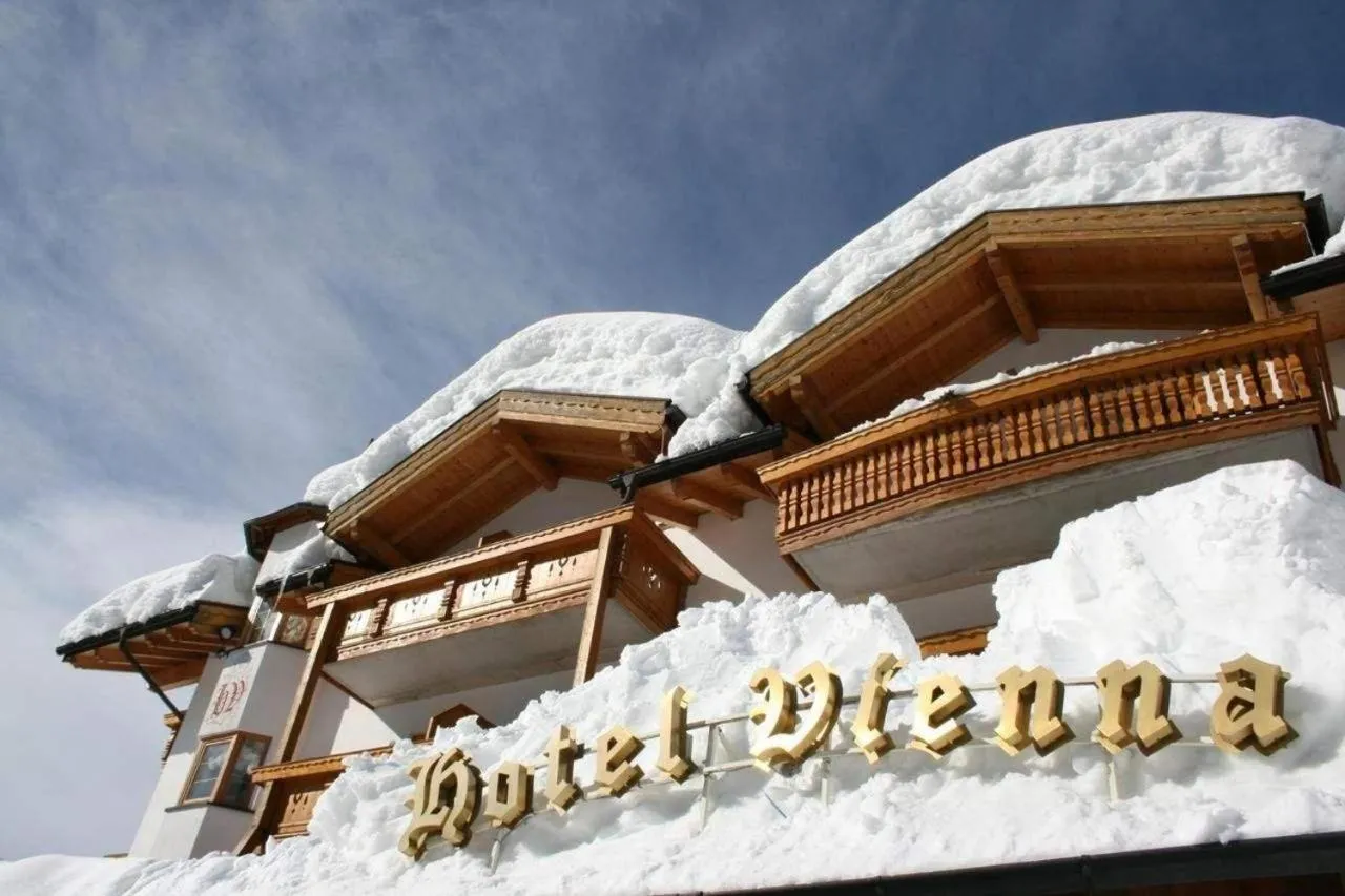 Property building in Hotel Vienna