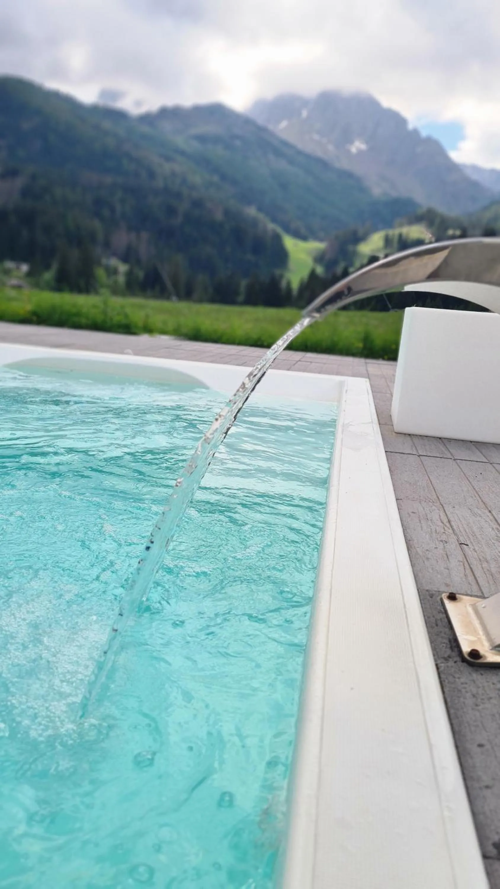 Pool view in Hotel Vienna