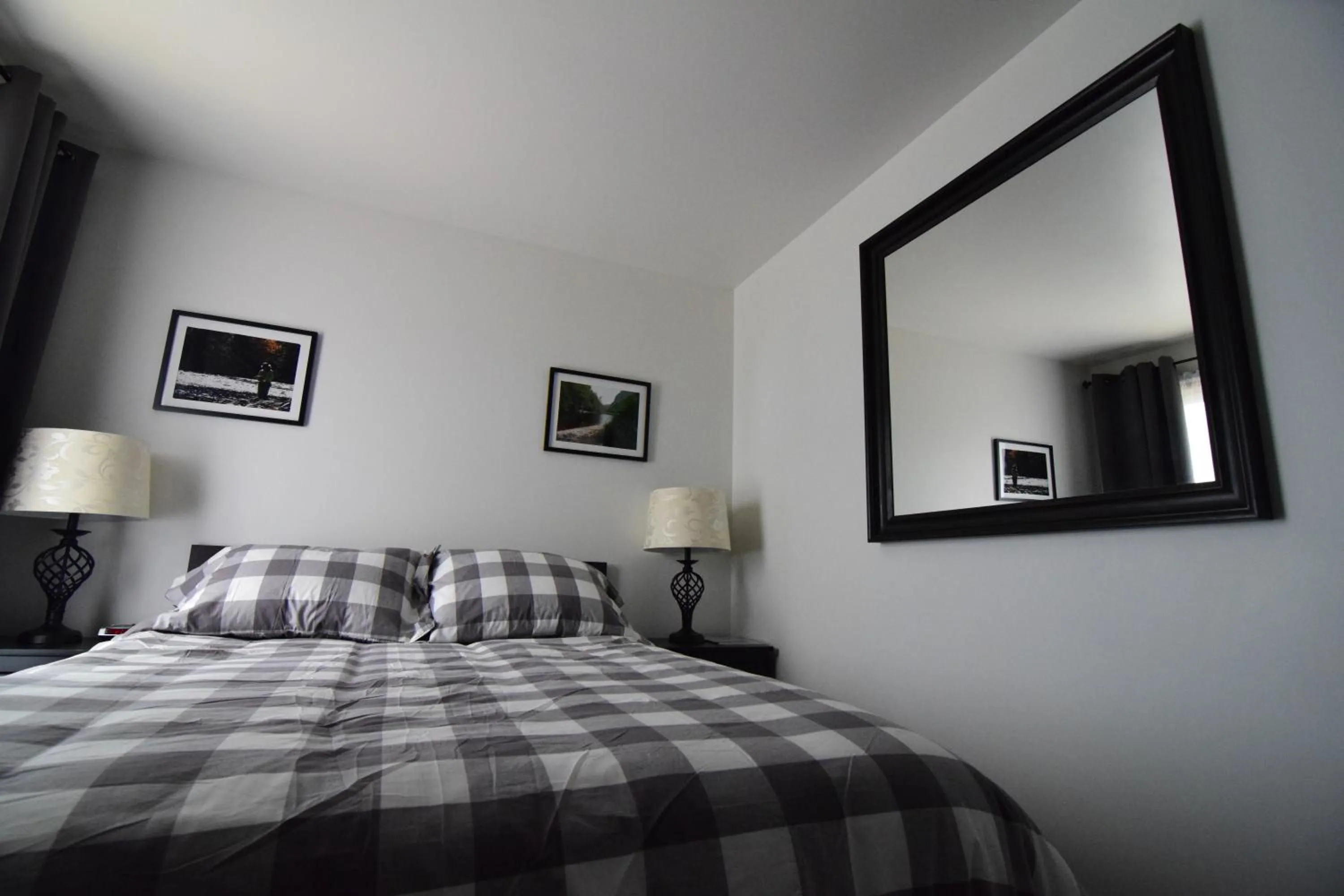 Photo of the whole room, Bed in Mon Coin de Pays