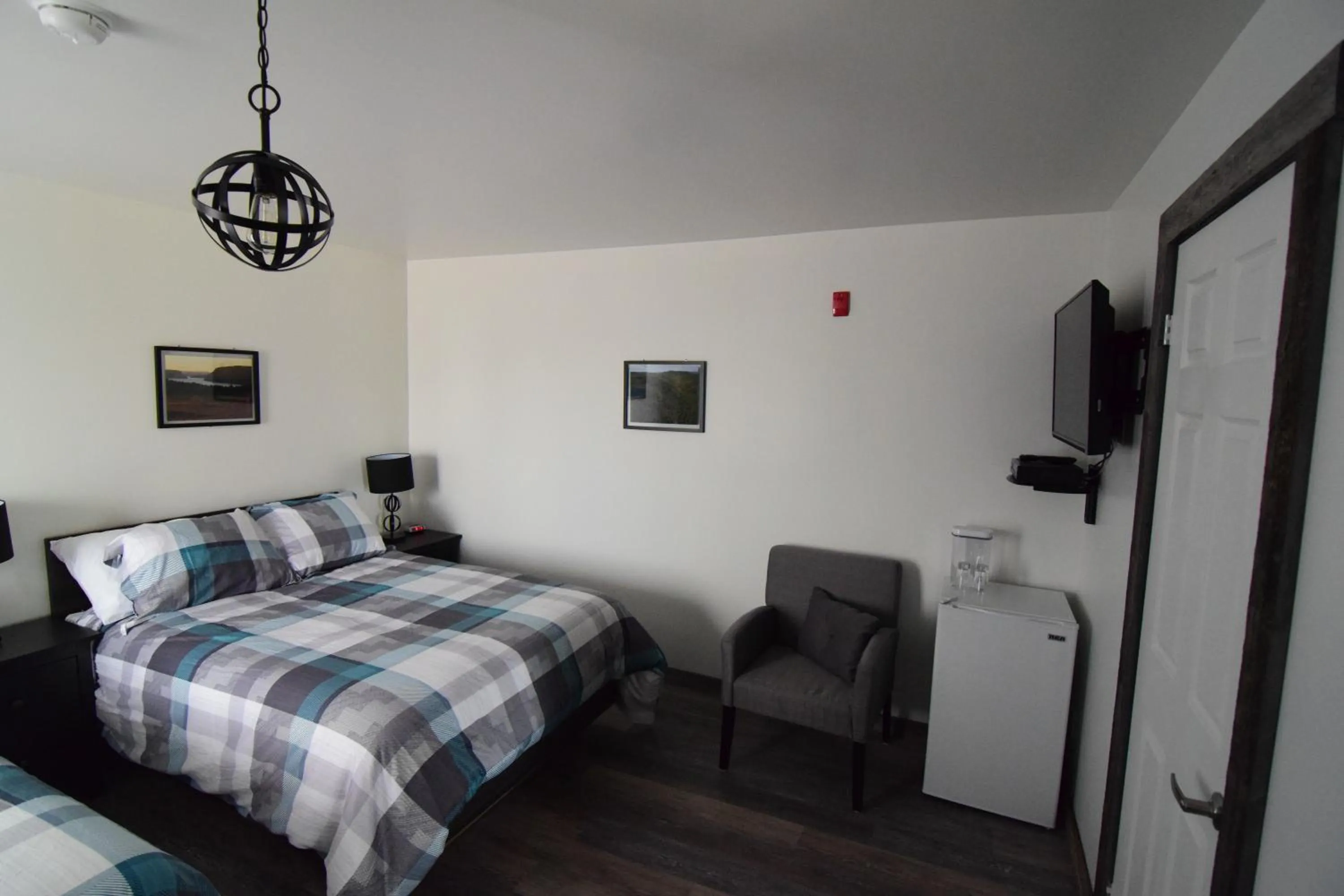 Photo of the whole room, Bed in Mon Coin de Pays