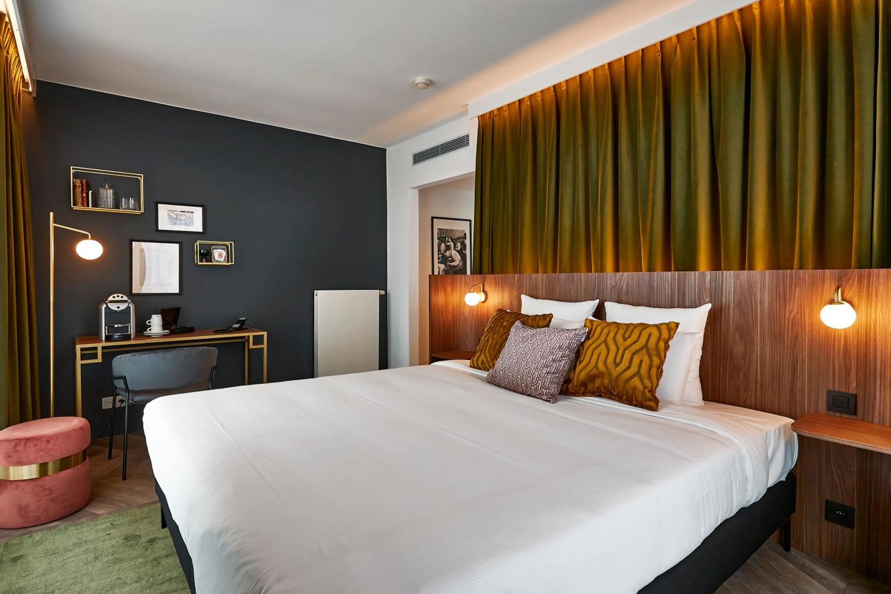 Bedroom, Bed in The Scott Hotel Brussels