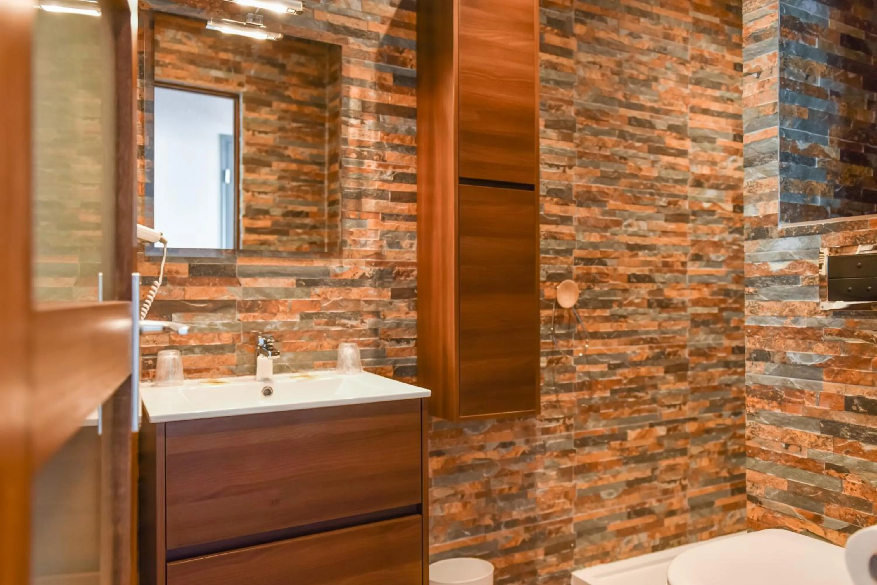 Logis Hôtel Restaurant Mar I Sol