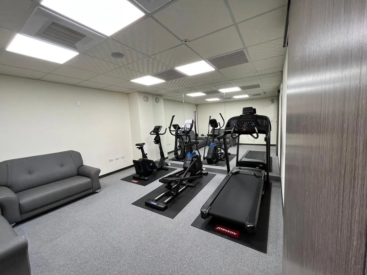 San Juan Easy Stay Inn Tainan