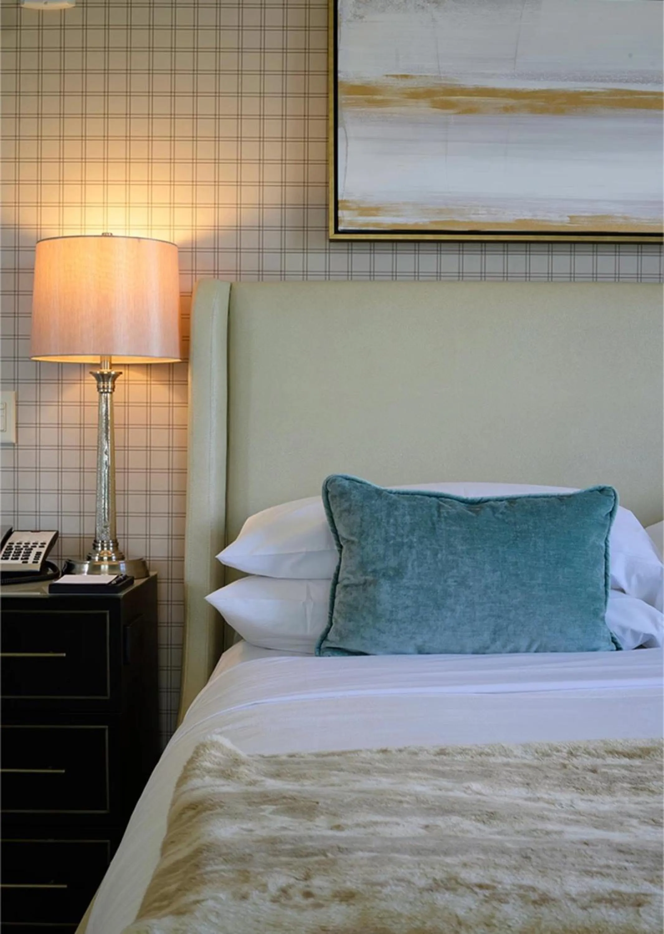 Bed in Delamar West Hartford