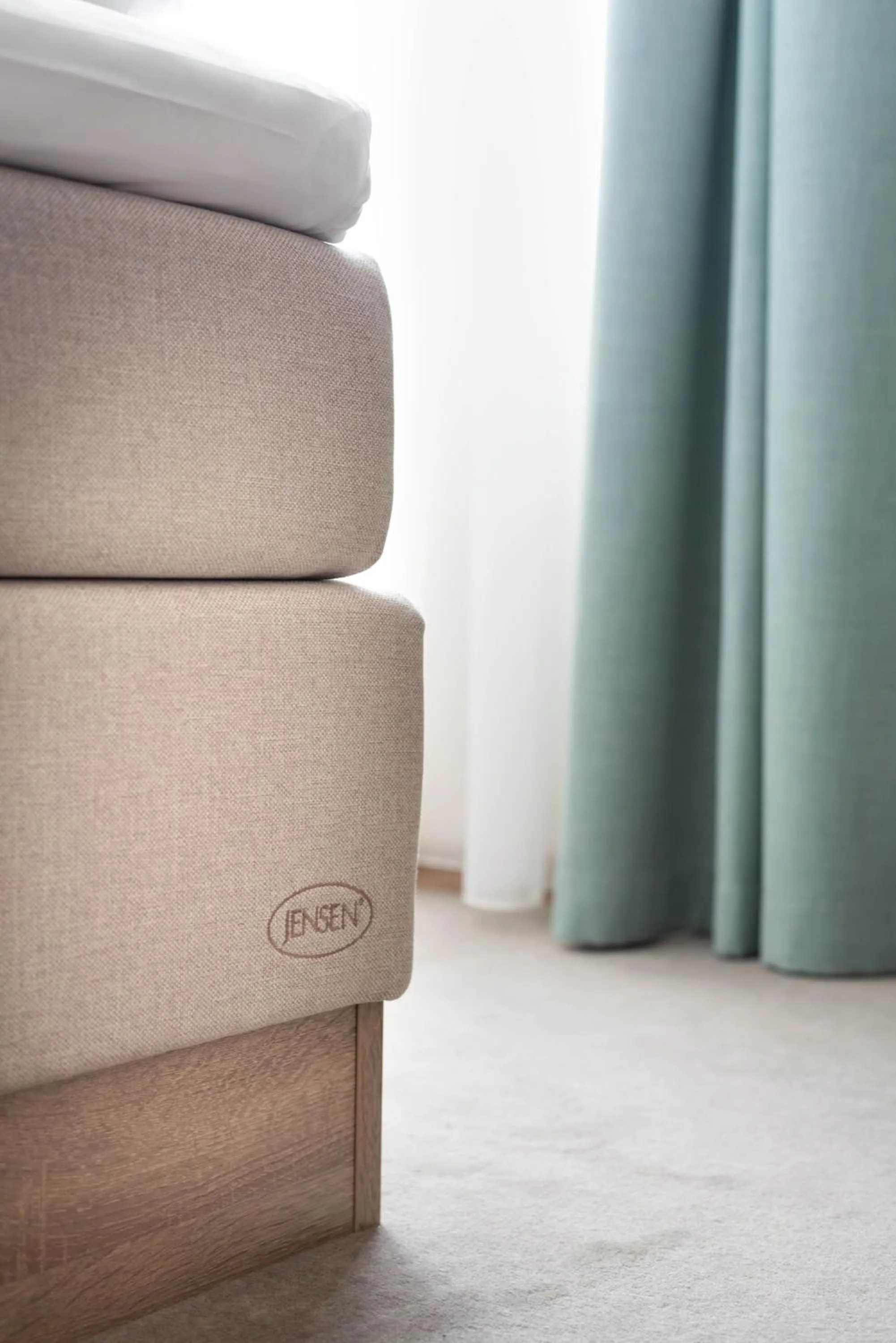 Bed in Thon Hotel Parken