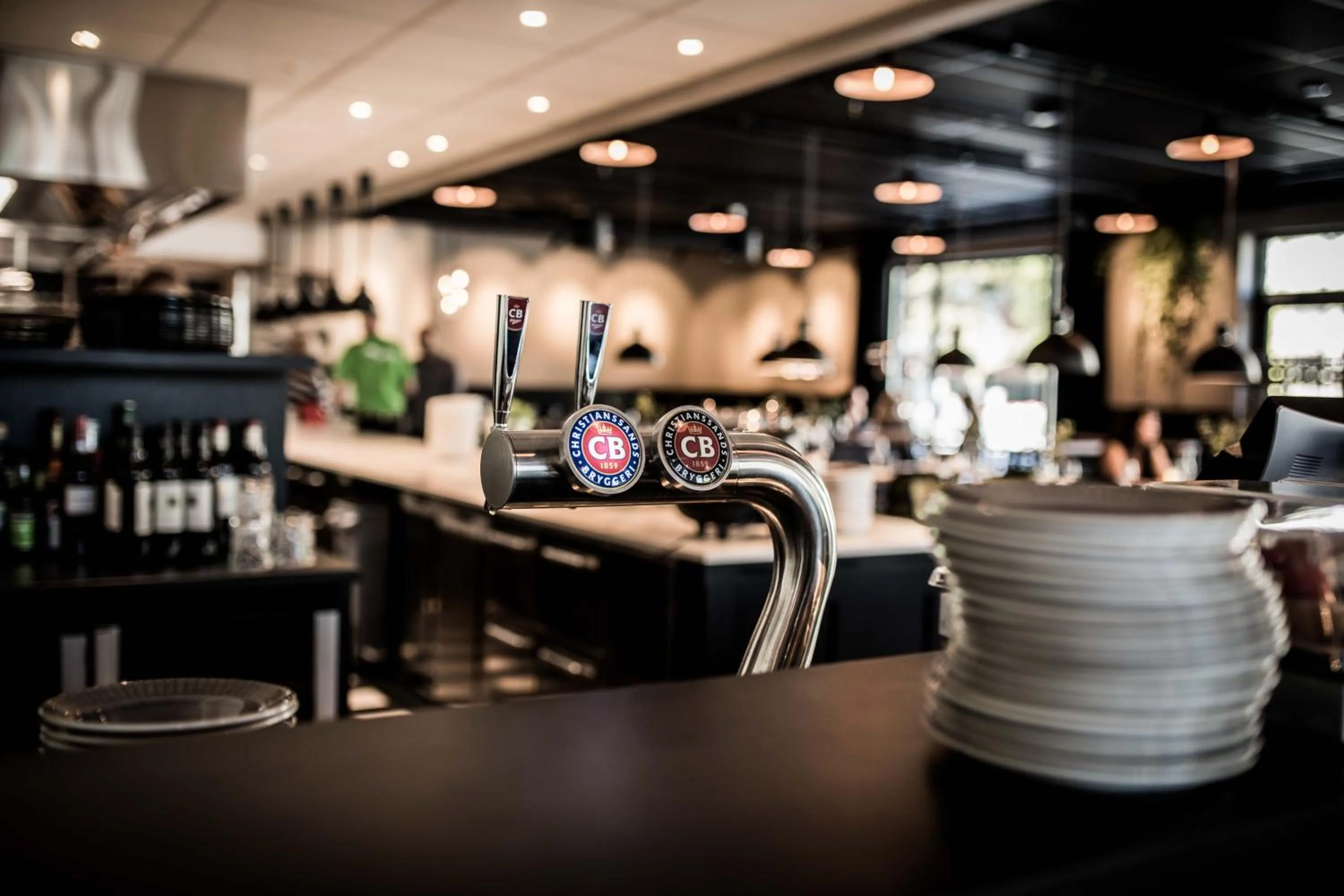 Restaurant/places to eat in Thon Hotel Parken