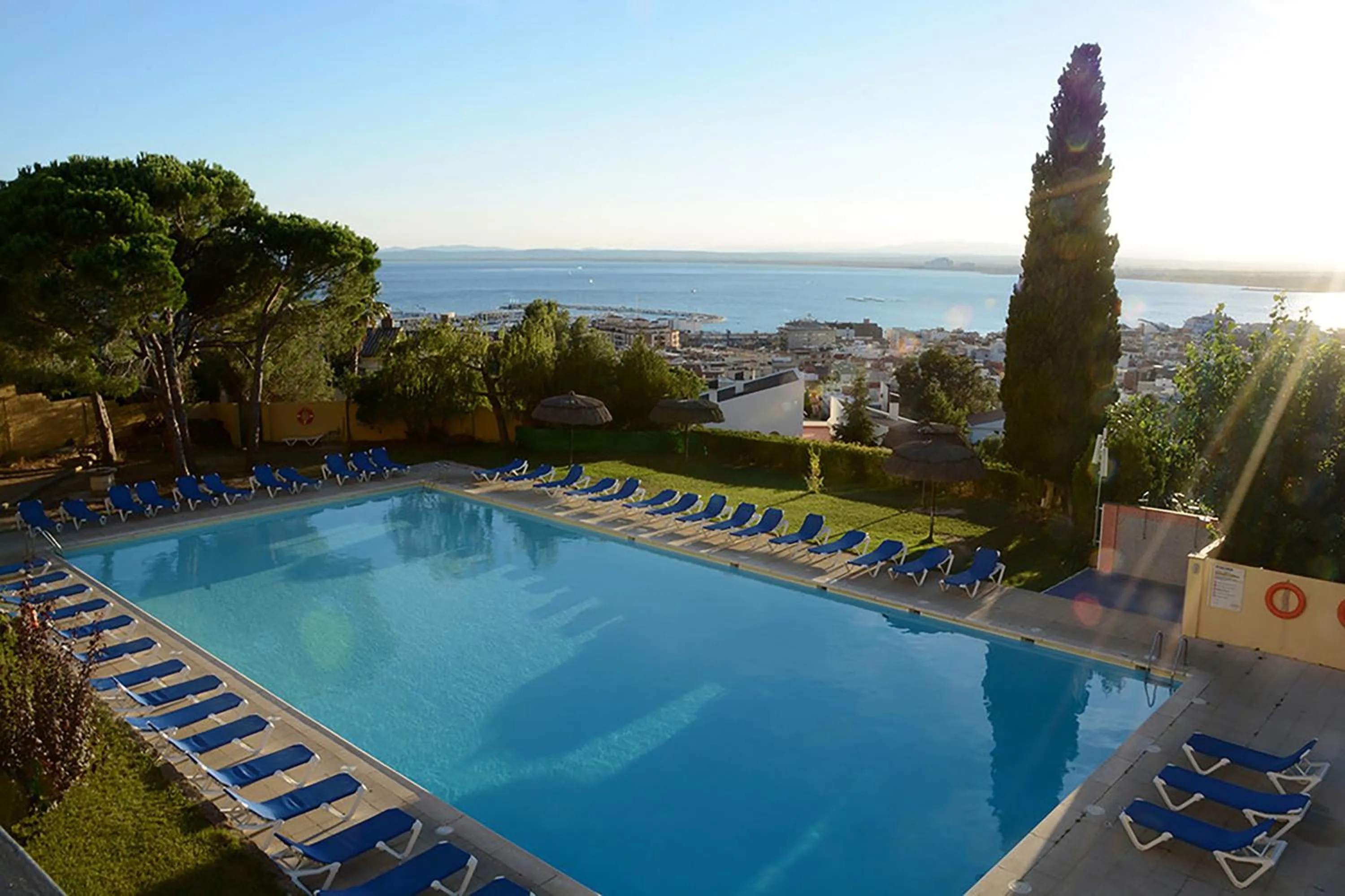 Pool view in Hotel Grecs