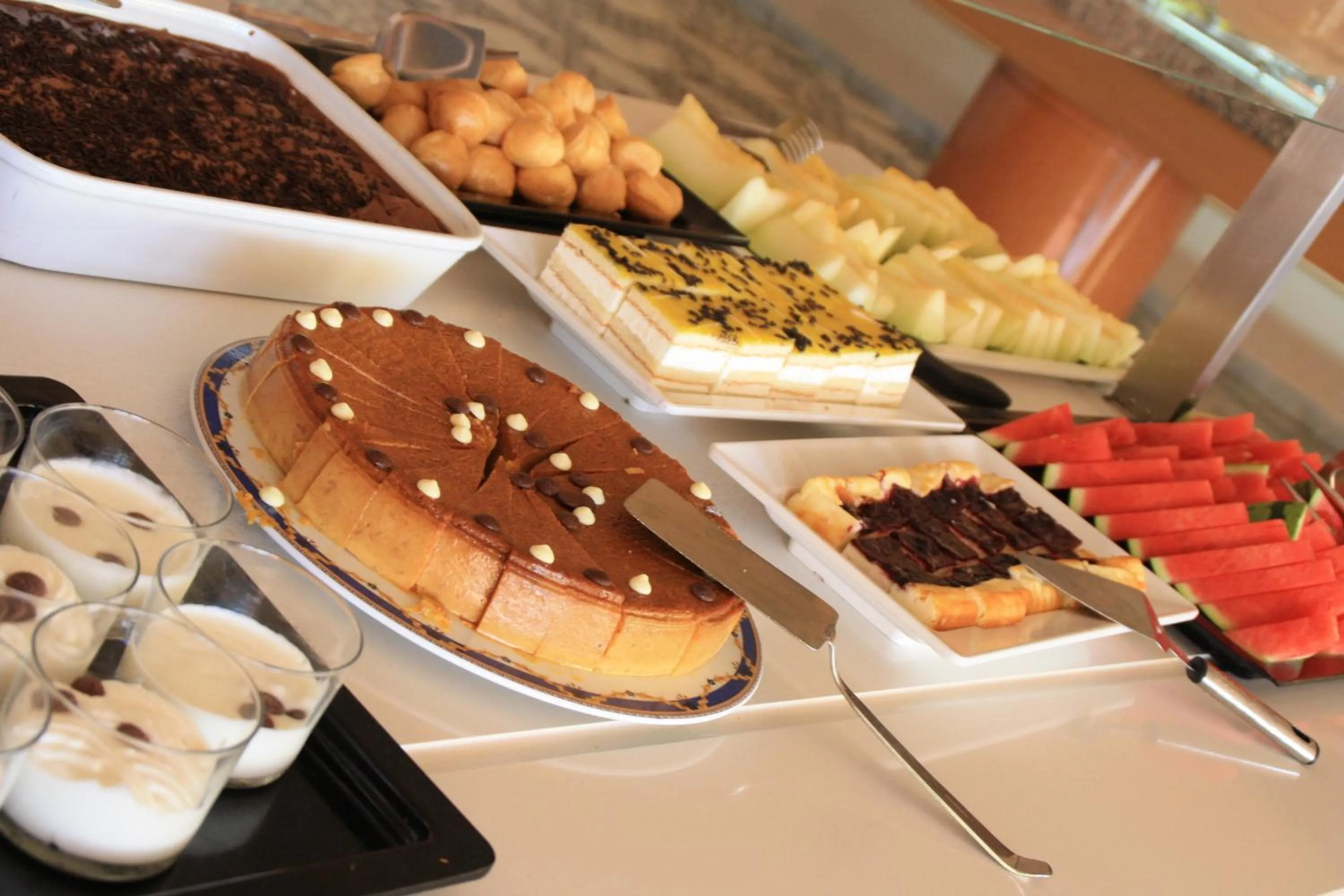 Restaurant/places to eat in Hotel Grecs