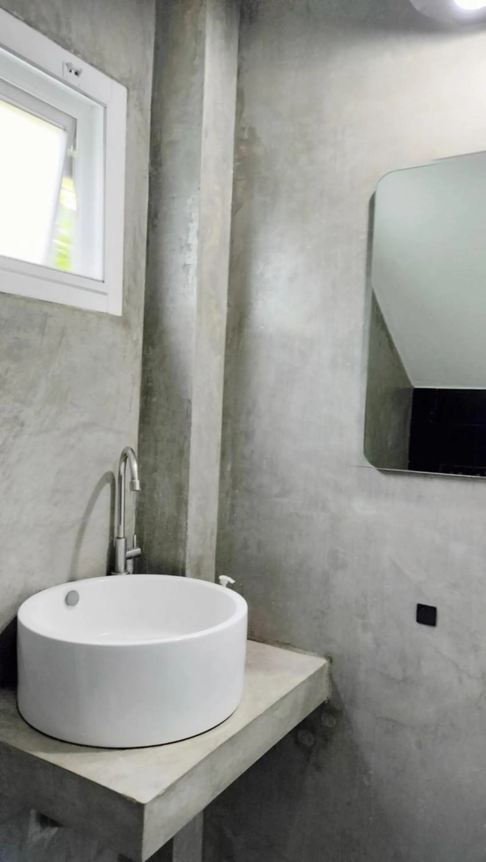 Toilet in Villa Rajapruek Exclusive Entire Private 3 Villas rental near Airport