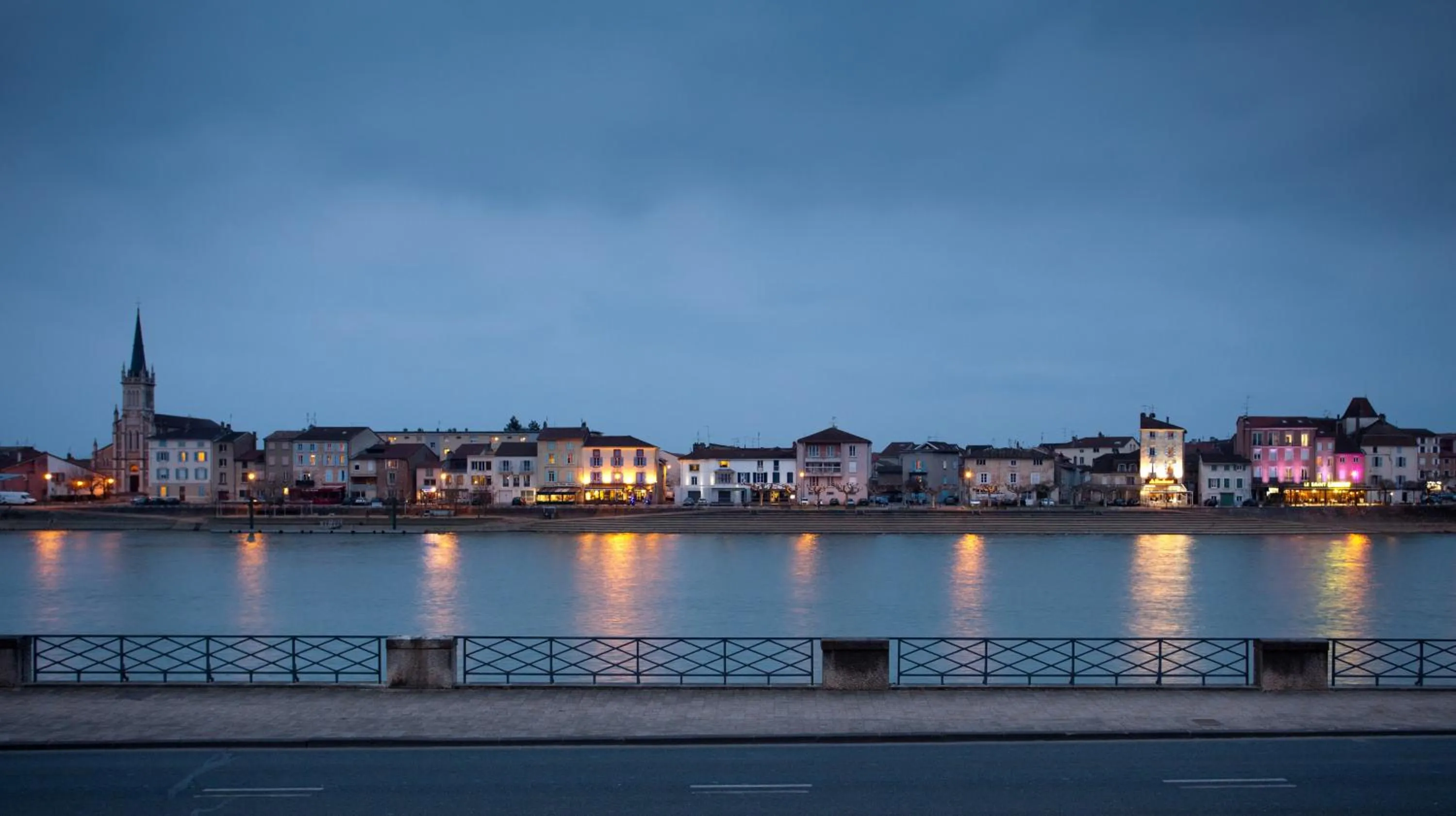 River view in Hôtel du Nord
