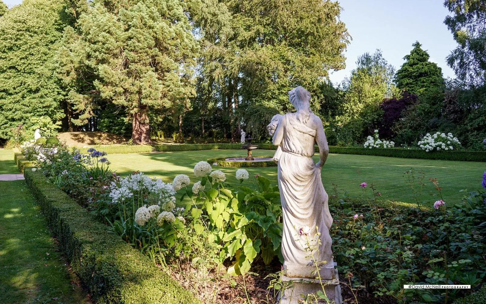 Garden in Tinakilly Country House Hotel