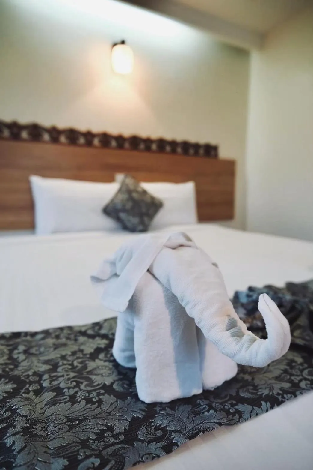 Bed in Narai Iyara Palace