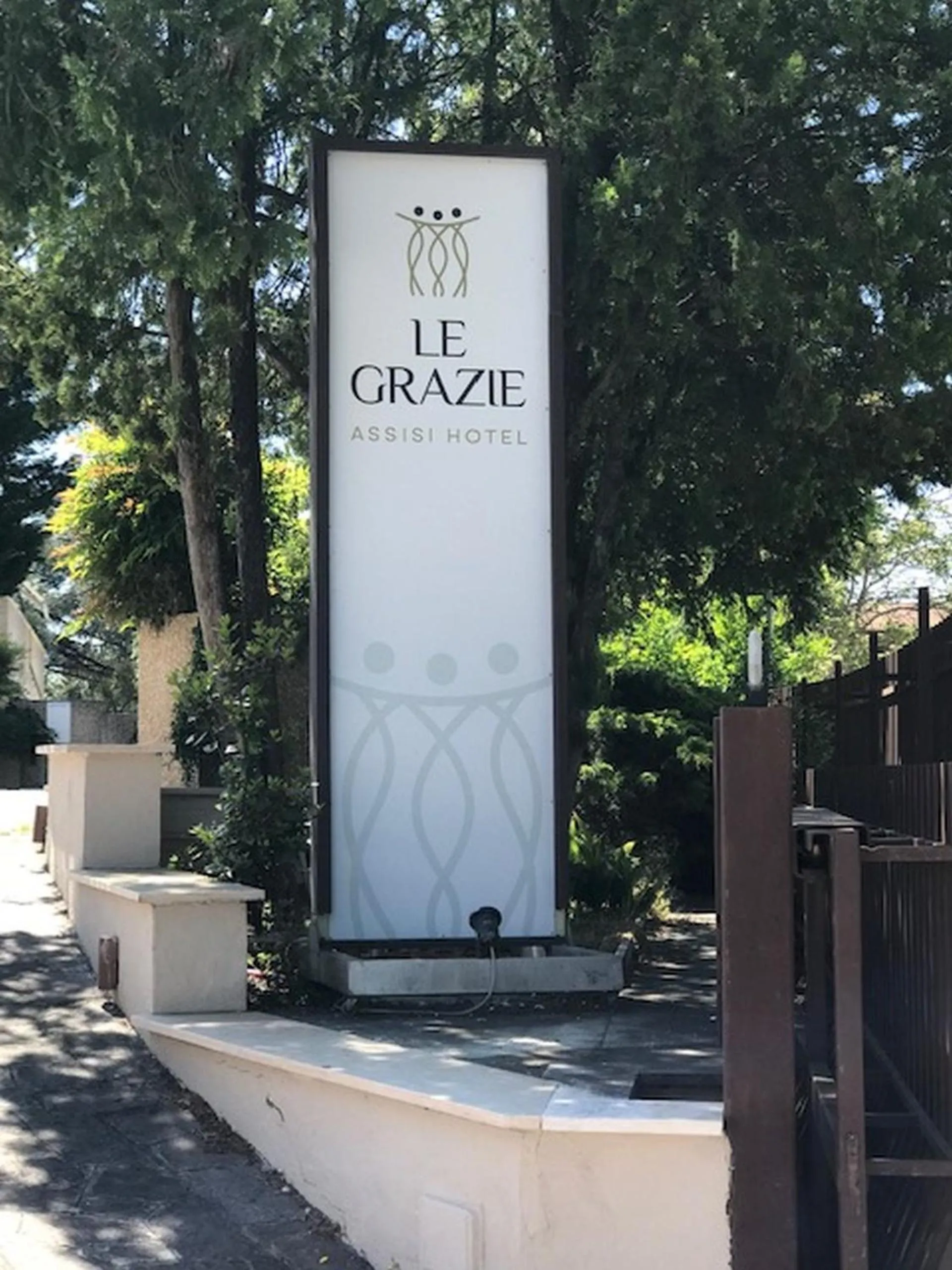 Property logo or sign in Le Grazie Hotel