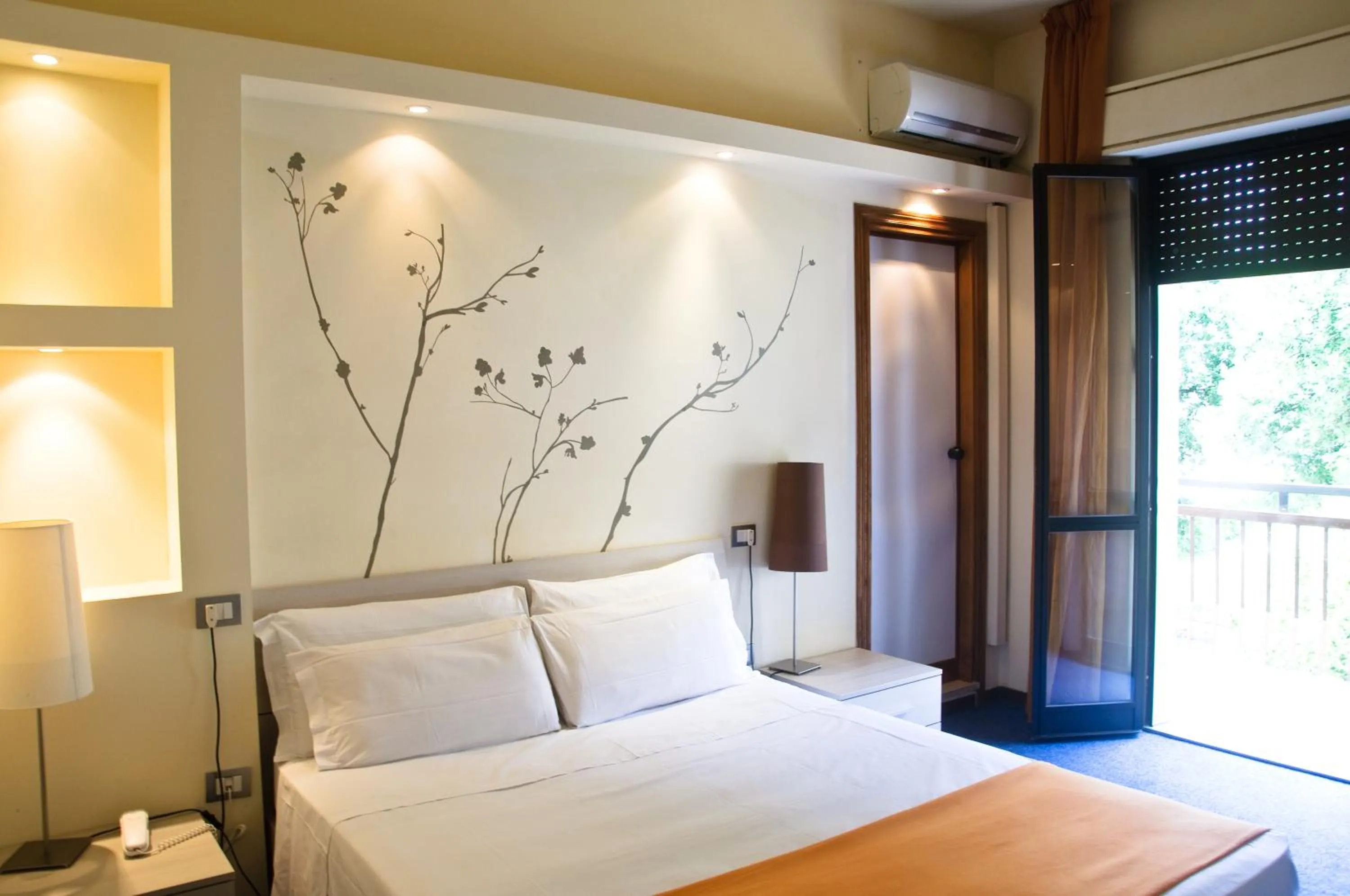 Photo of the whole room in Le Grazie Hotel