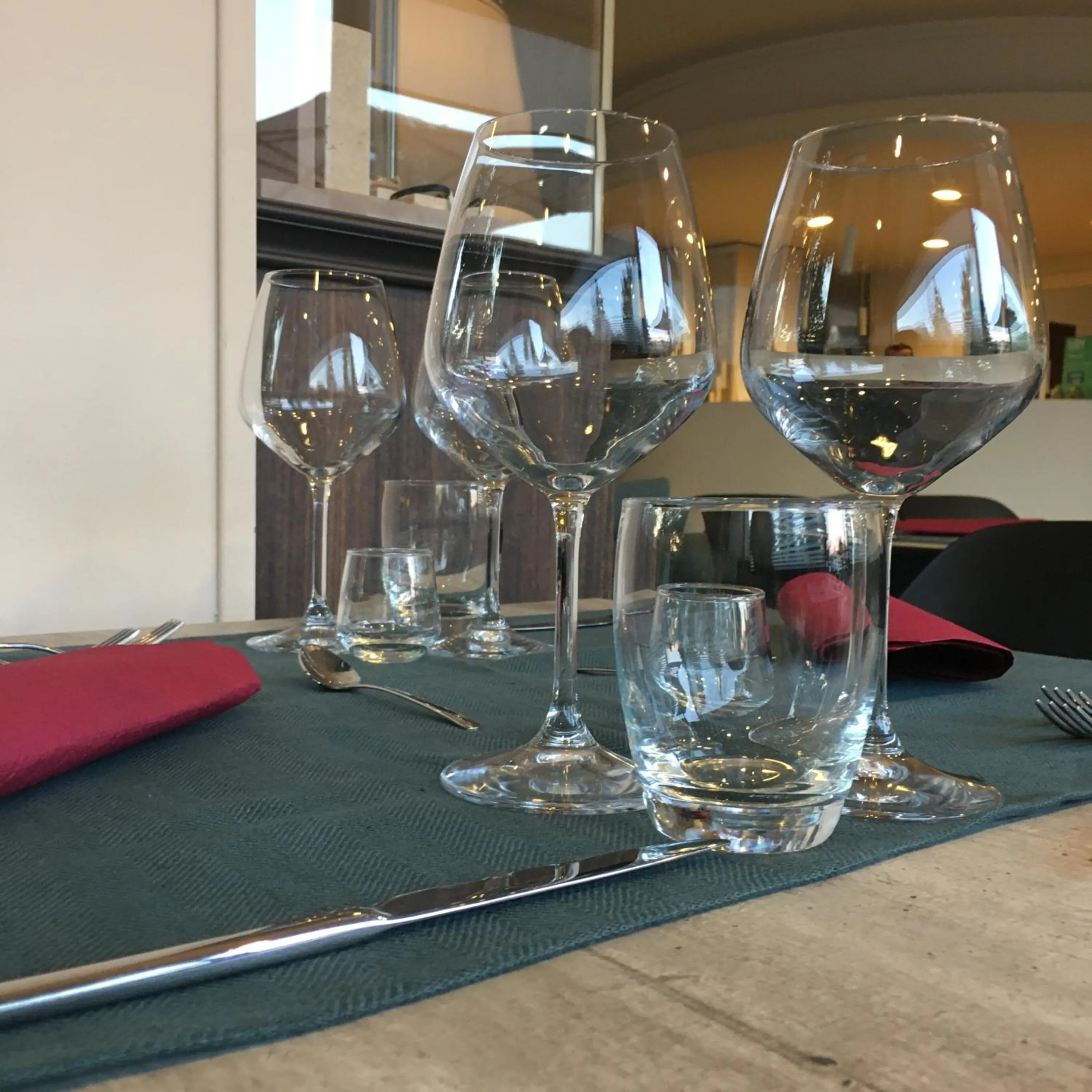 Restaurant/places to eat in Le Grazie Hotel