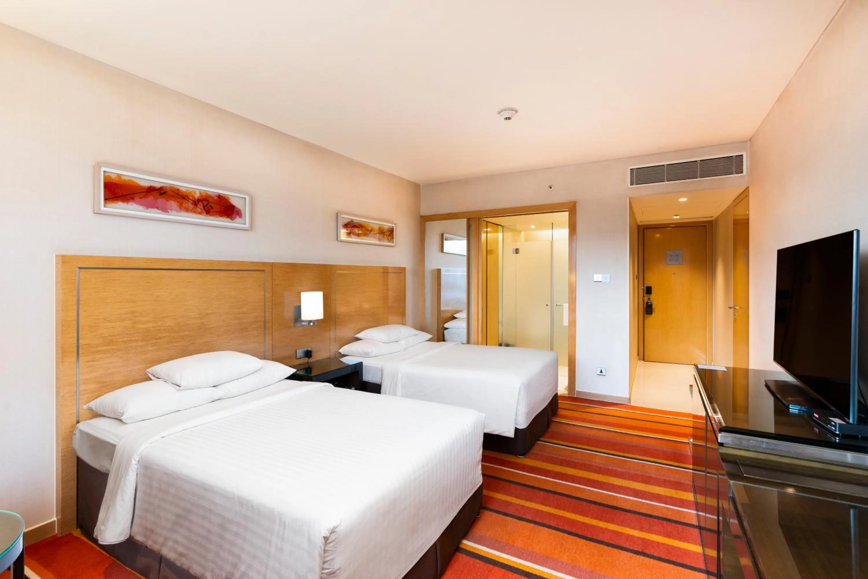 Bed in Courtyard by Marriott Pune Hinjewadi