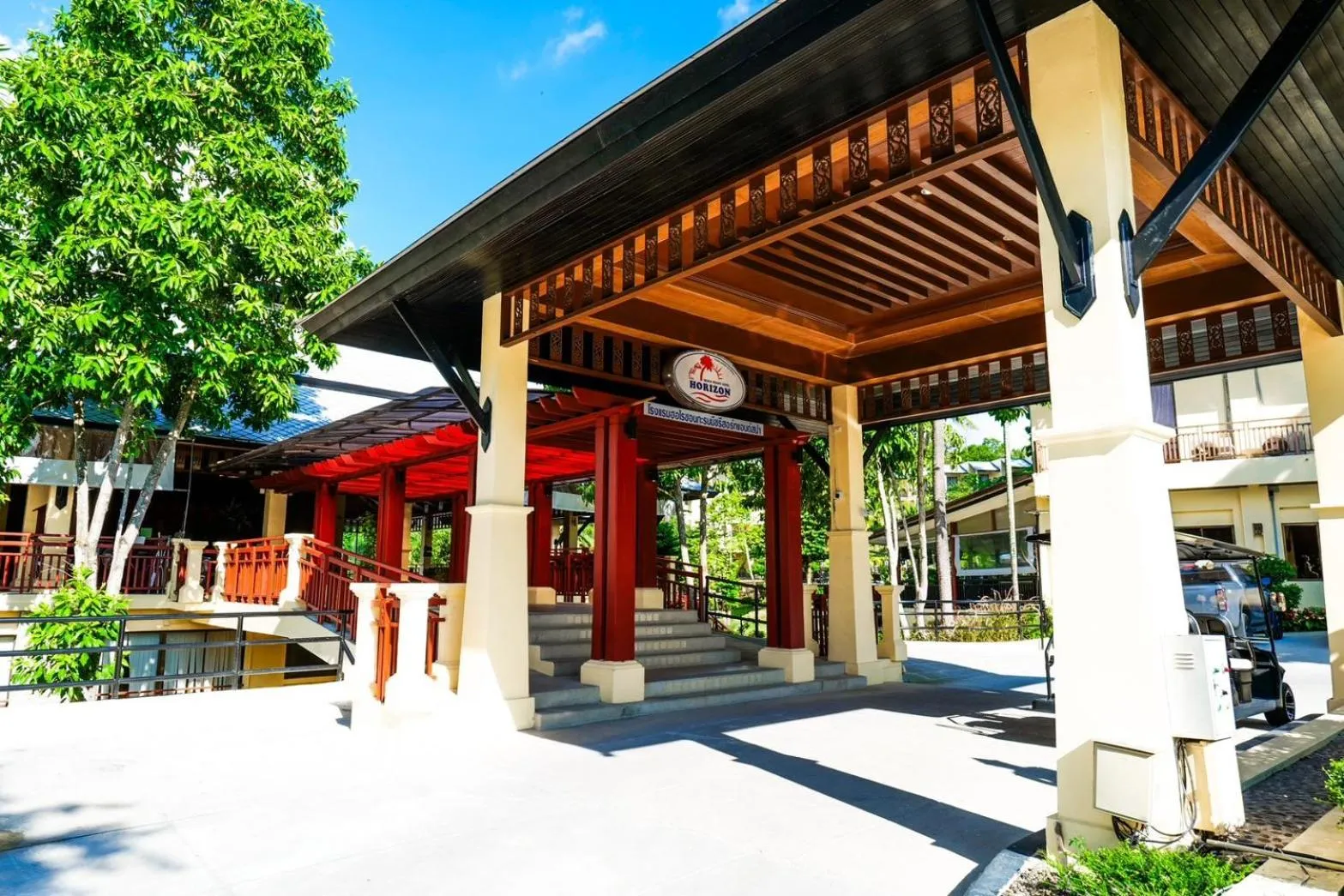 Lobby or reception in Horizon Karon Beach Resort & Spa